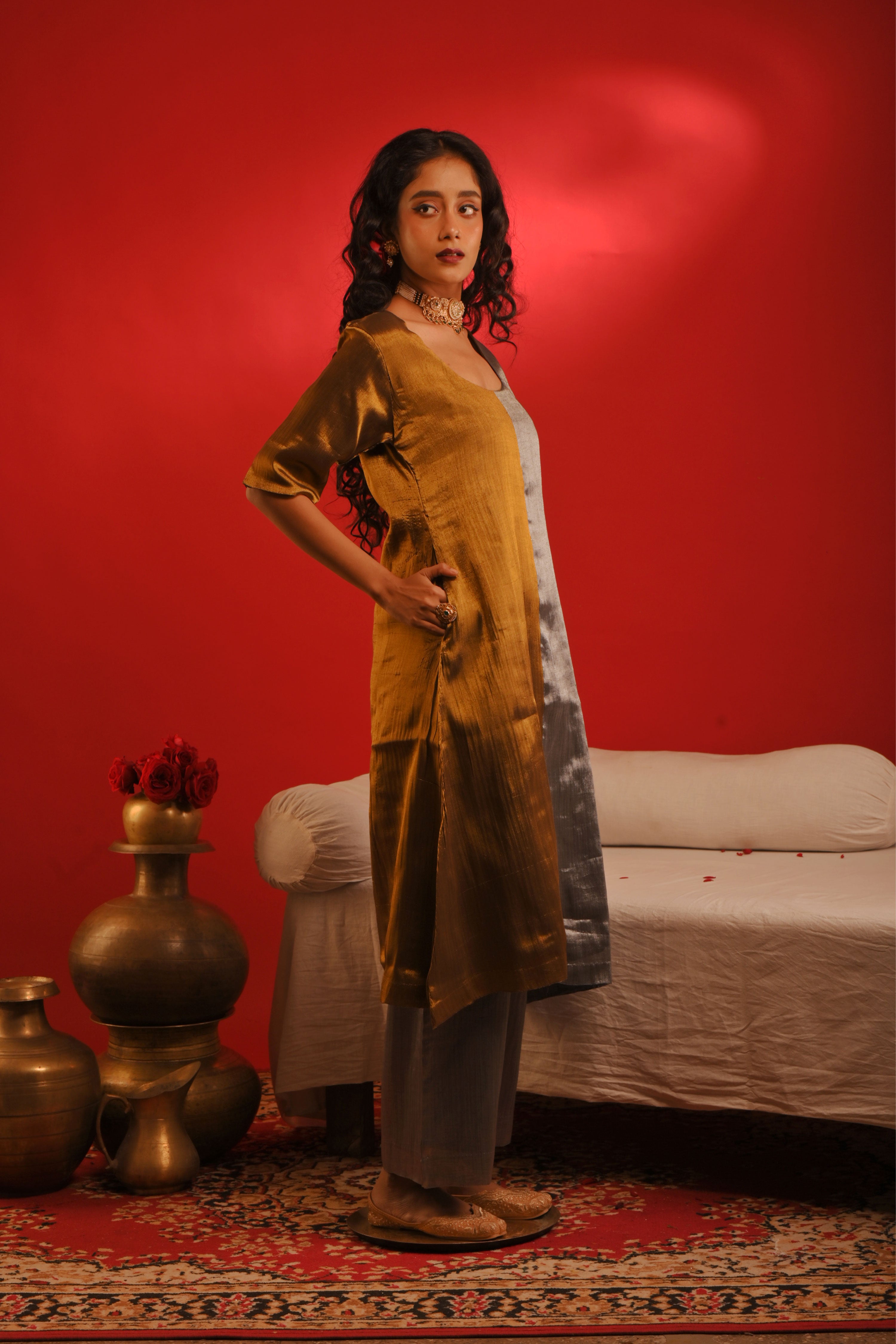 Nishaali I Golden and Silver handloom tissue kurta pant set