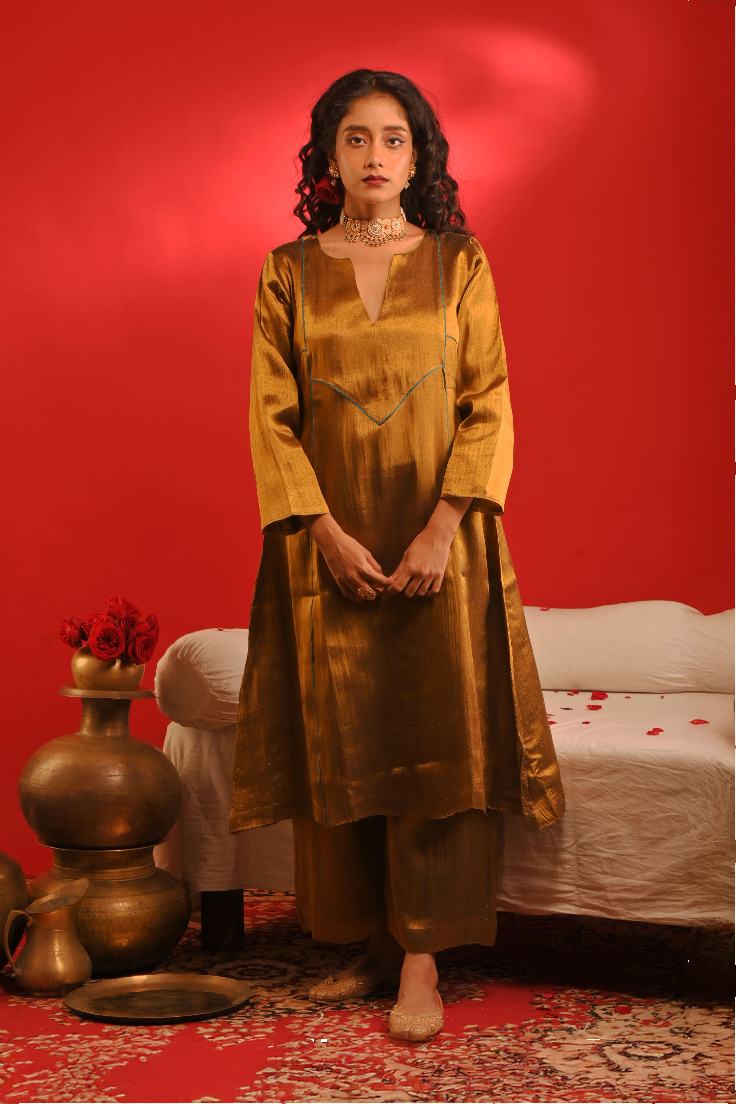 Smritika I Golden handloom tissue kurta pant set with green piping