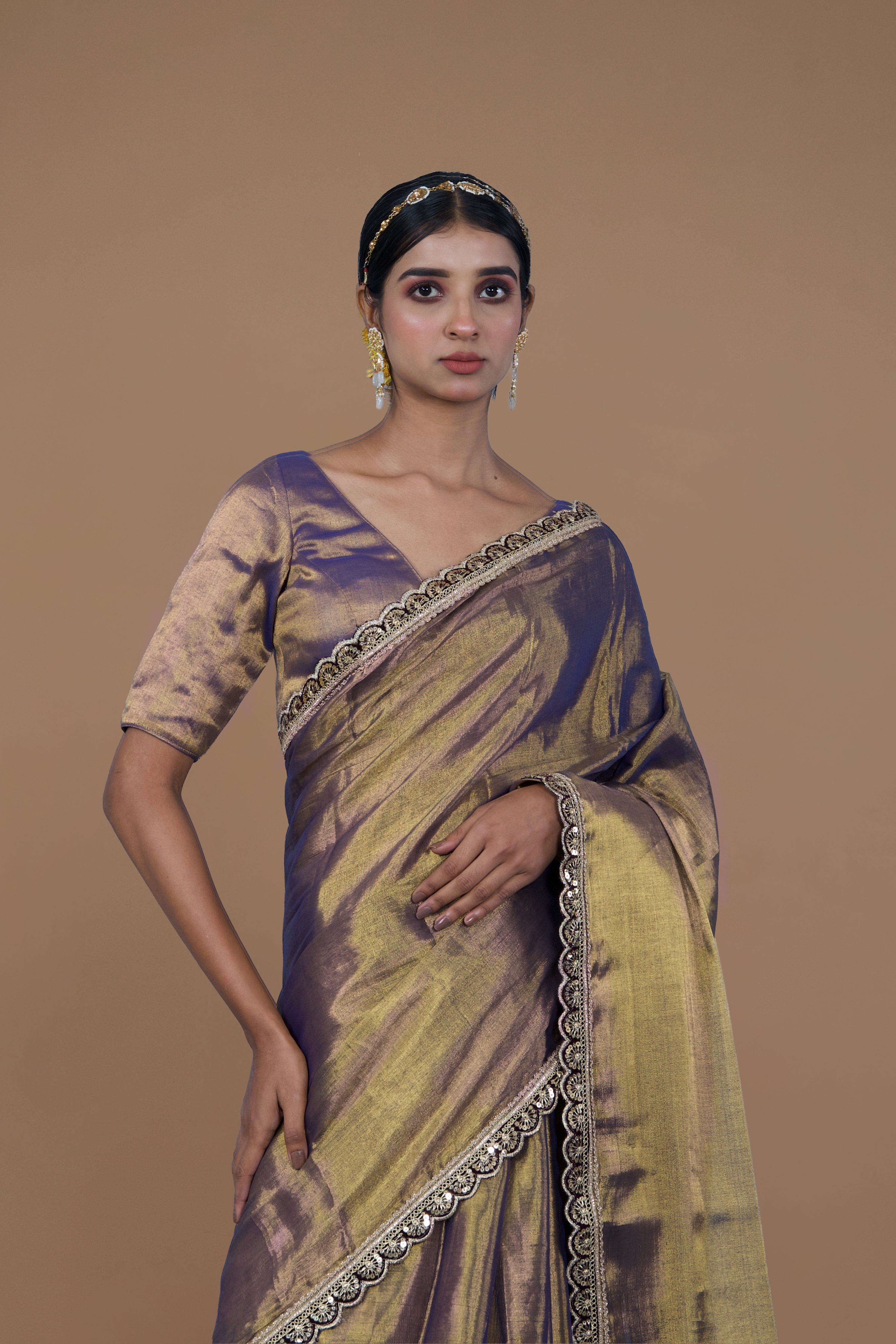 Sharanya I Purple handwoven tissue saree with scalloped lace