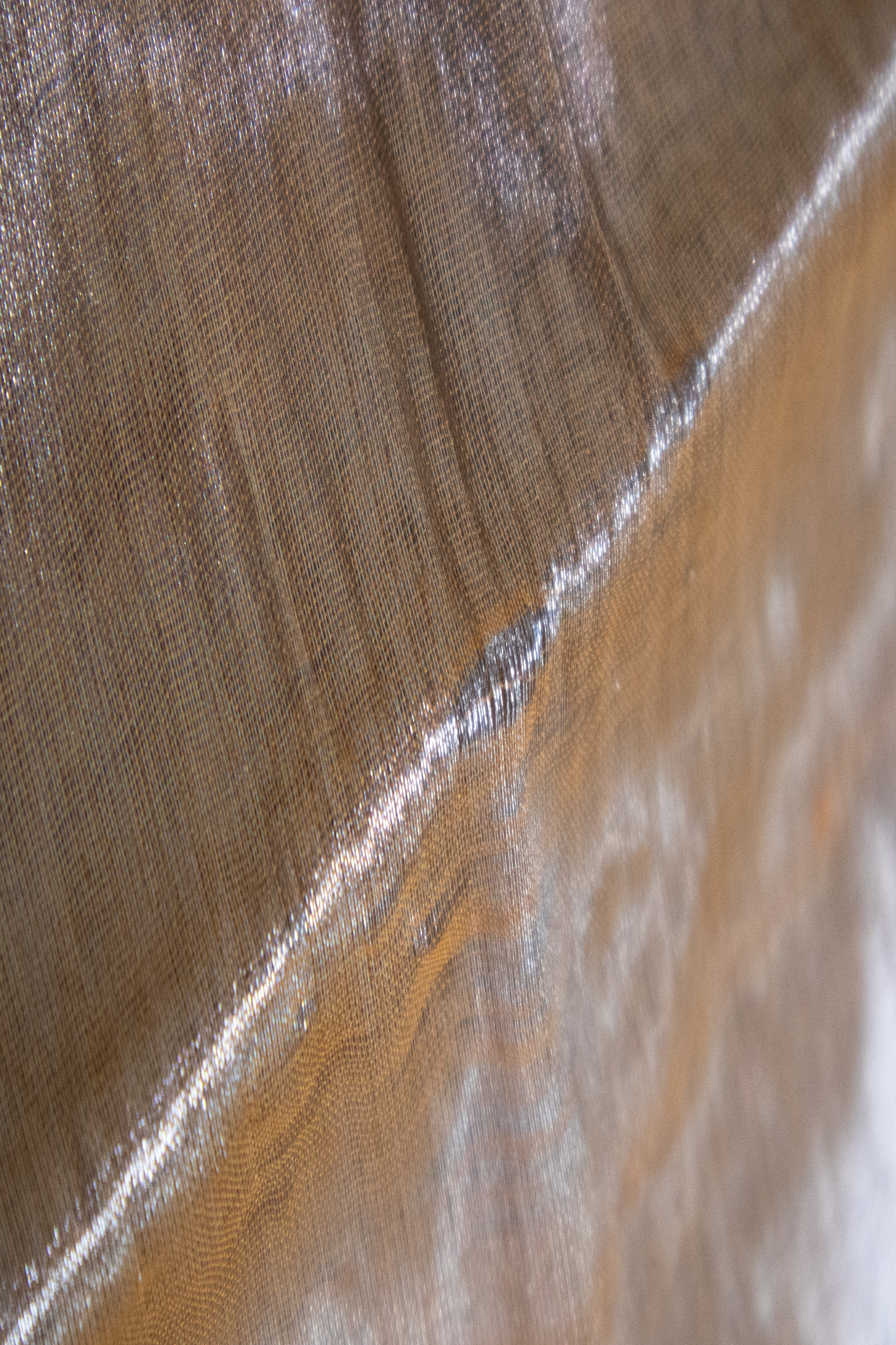 Her Highness TLR-261 I Ivory Handloom Saree with minimal Flaws