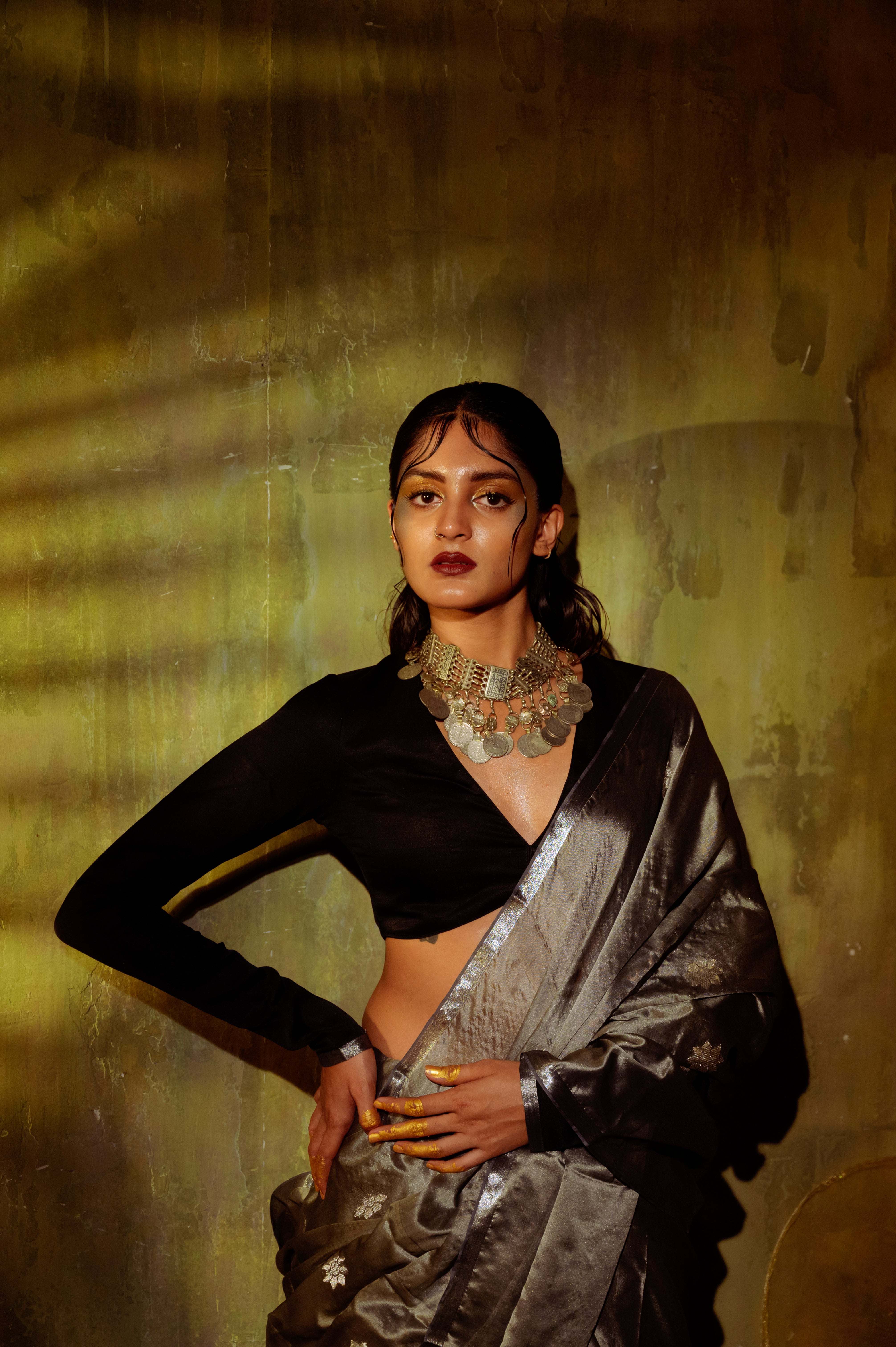 Gulbahar TLR-403 I Silver handloom Silk Saree with minimal flaws