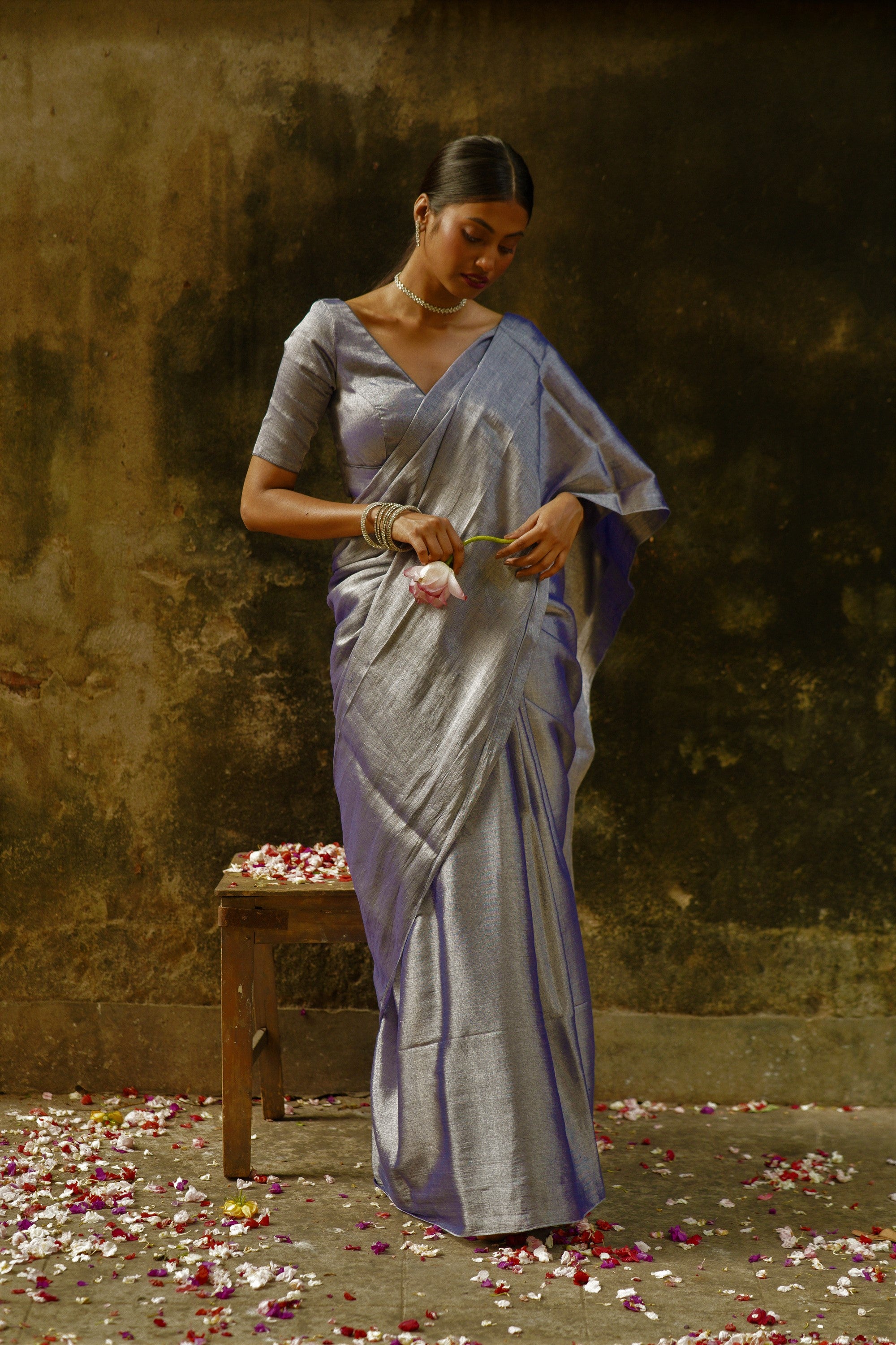 Handwoven Midnight Blue Tissue Saree With Ready to Wear Midnight Blue Blouse Combo (Aadhi rat & Raat ki kahani)