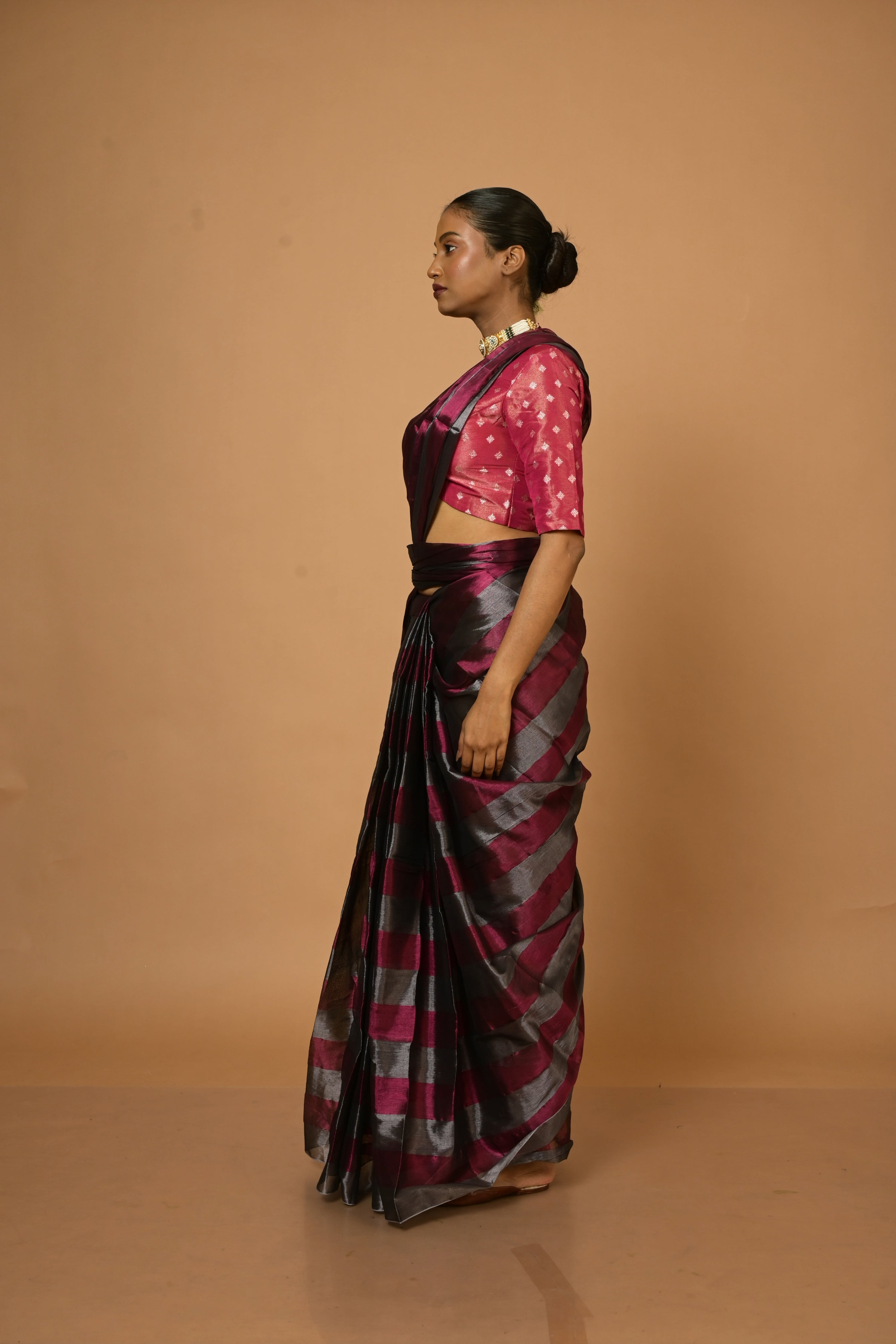 Abhilasha saree