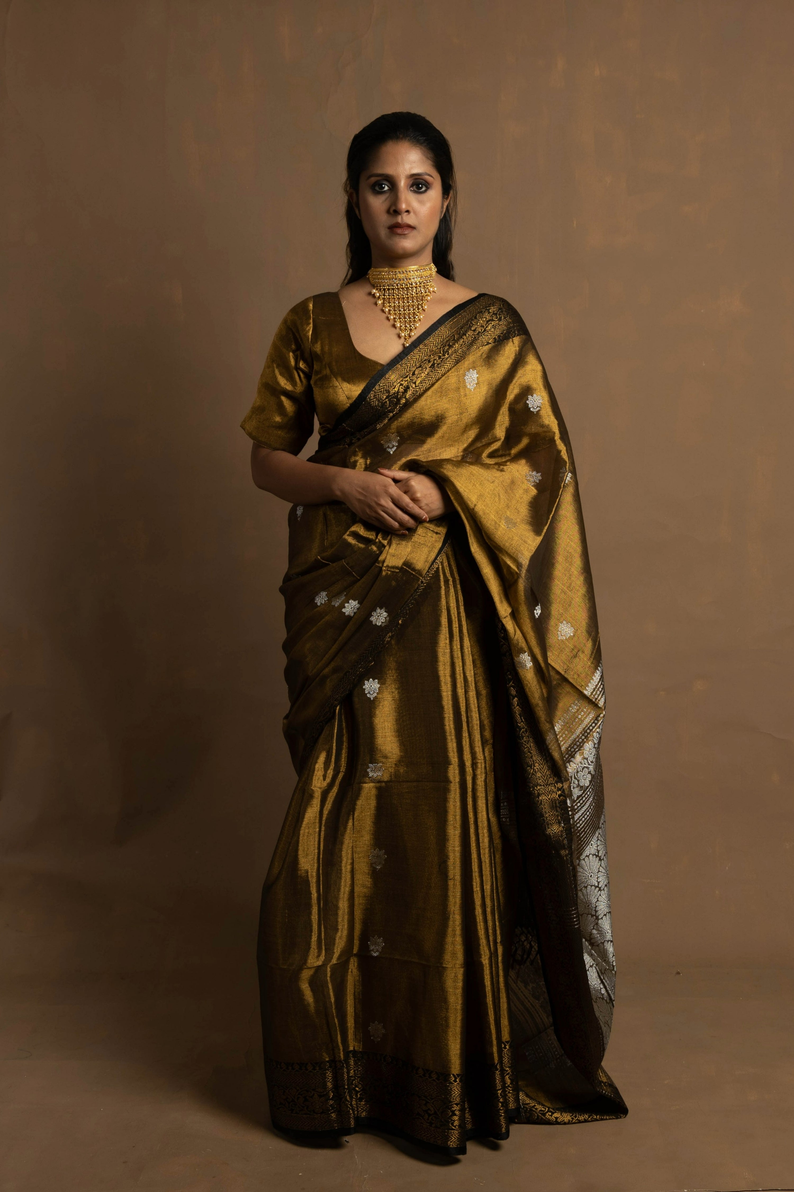 golden-hand-woven-tissue-banarasi-saree