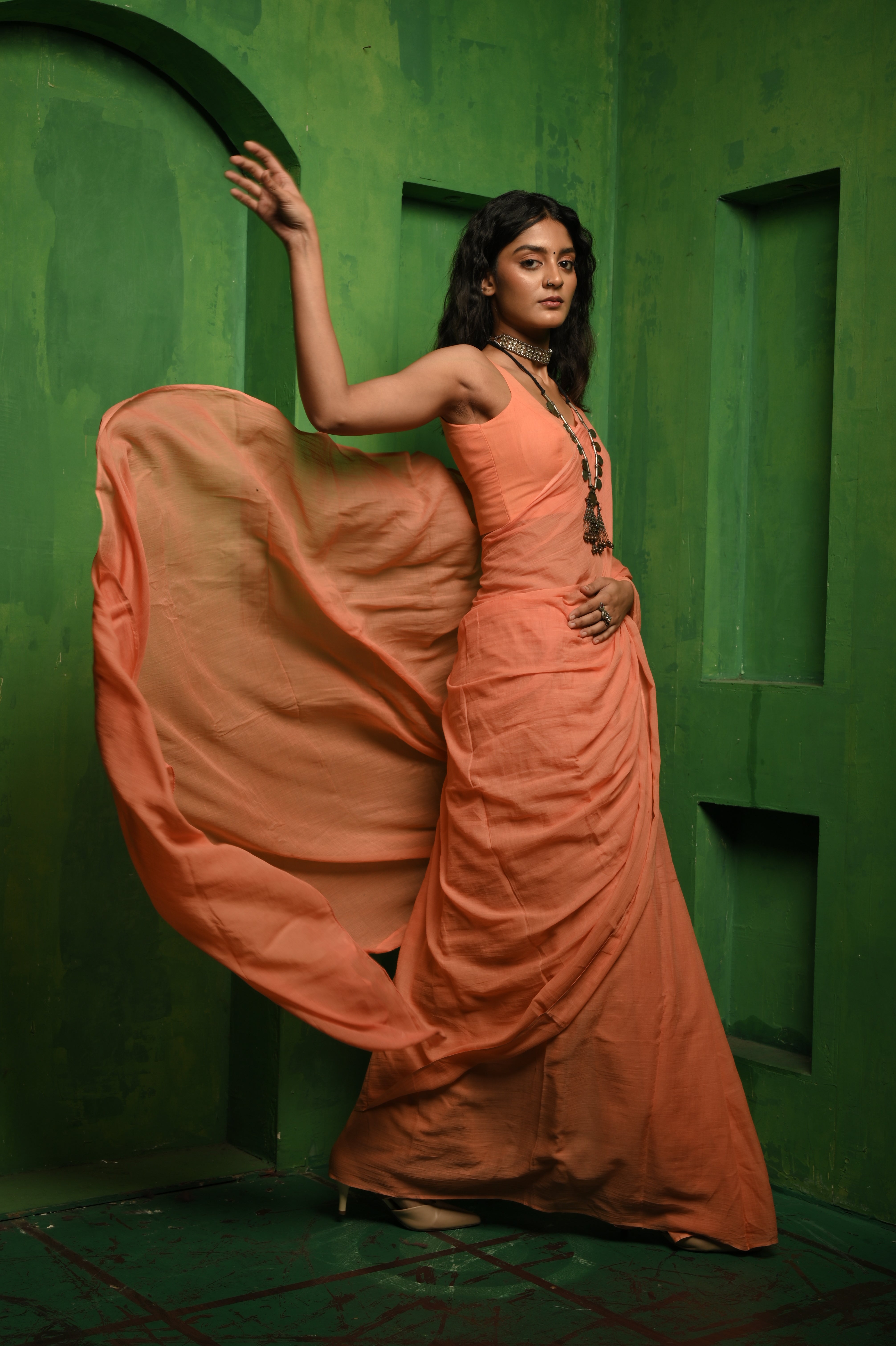 Handwoven Peach Mul Modal Saree with Ready to Wear Blouse Combo (Caramel Delight & Caramel Crush)