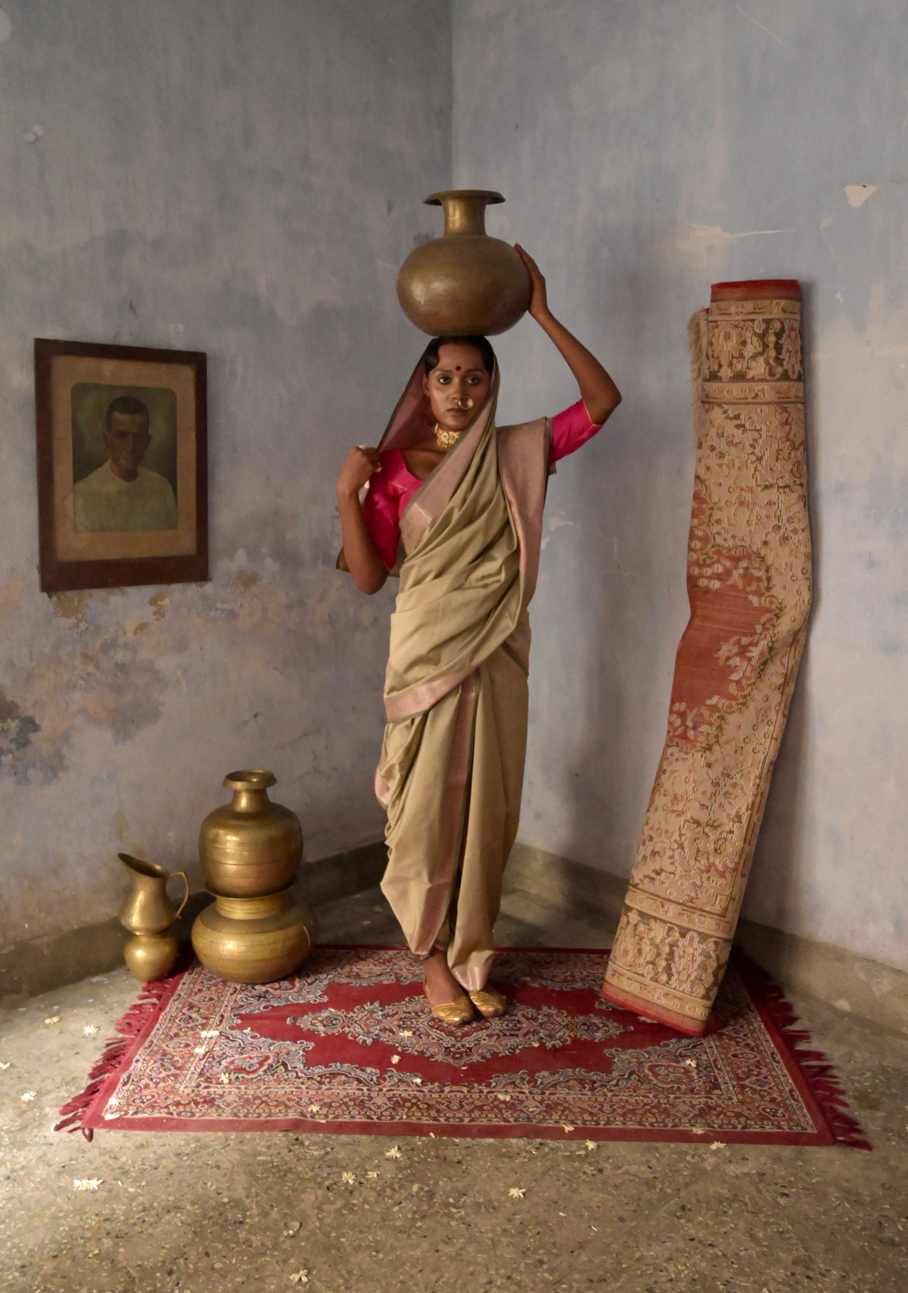 Sargam I Grey Handloom Silk Banarasi Saree with Floral Zari Border