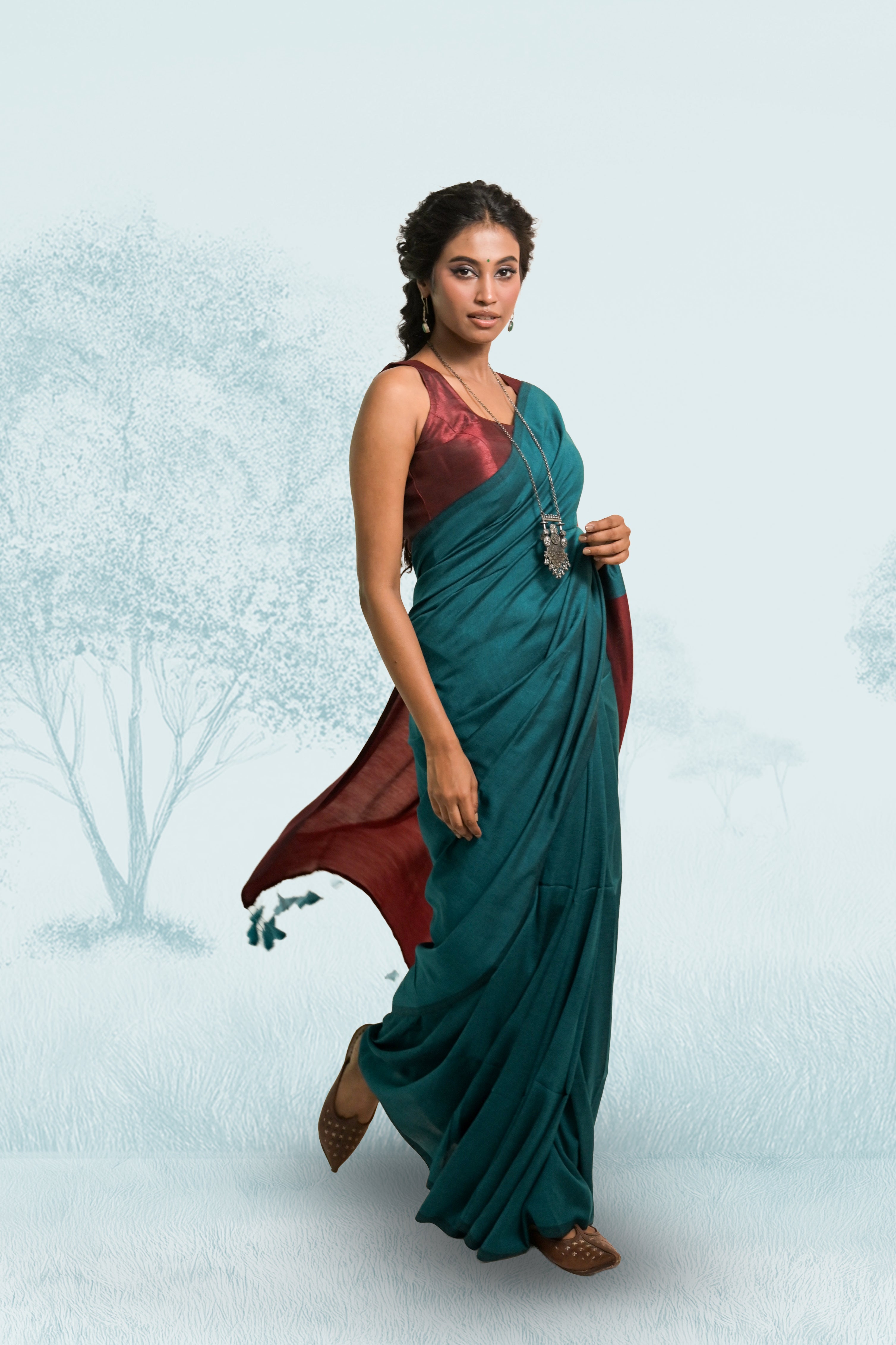 bottle-green-cotton-saree-with-tassels