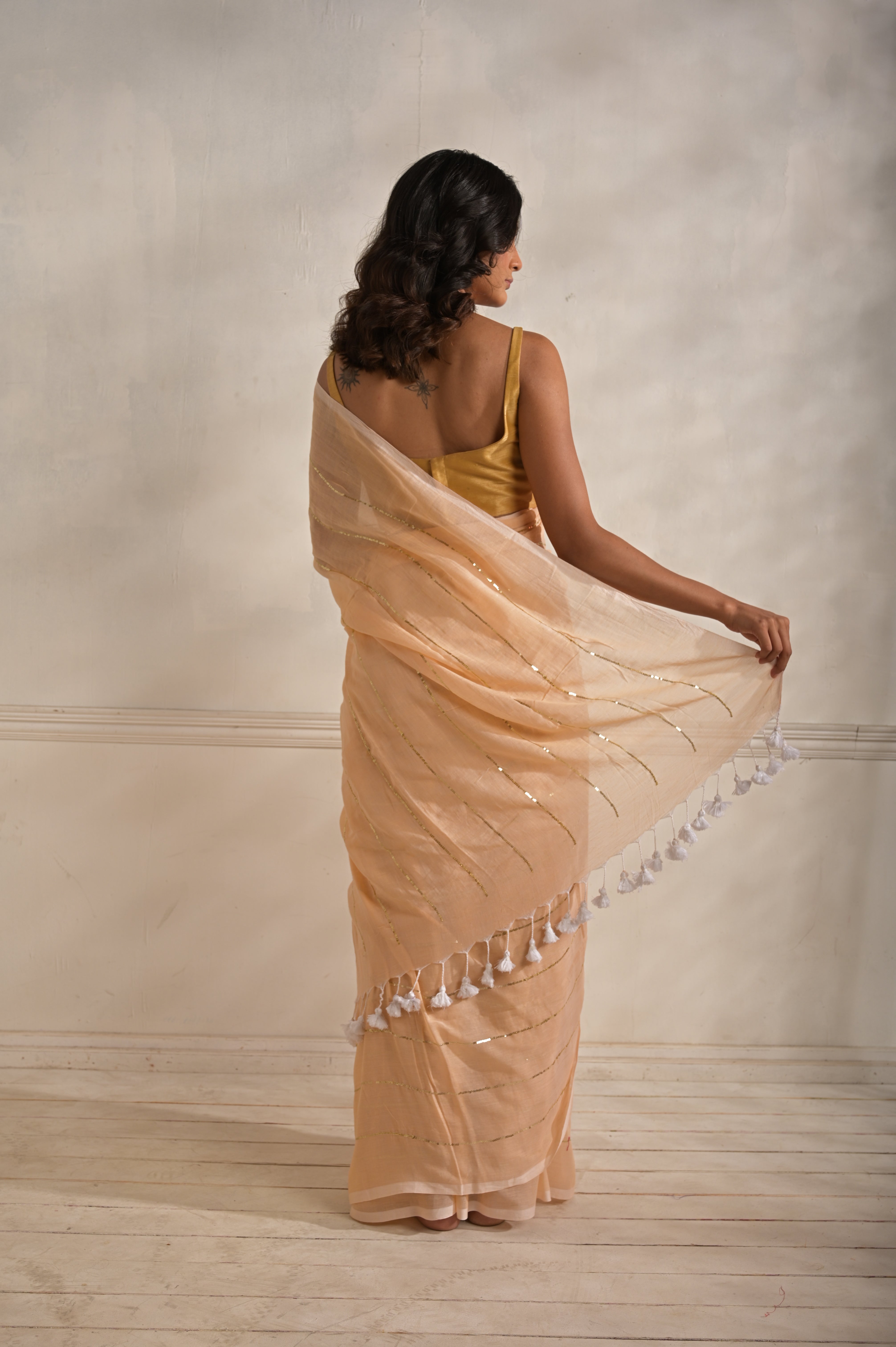 handwoven-cotton-peach-coloured-saree