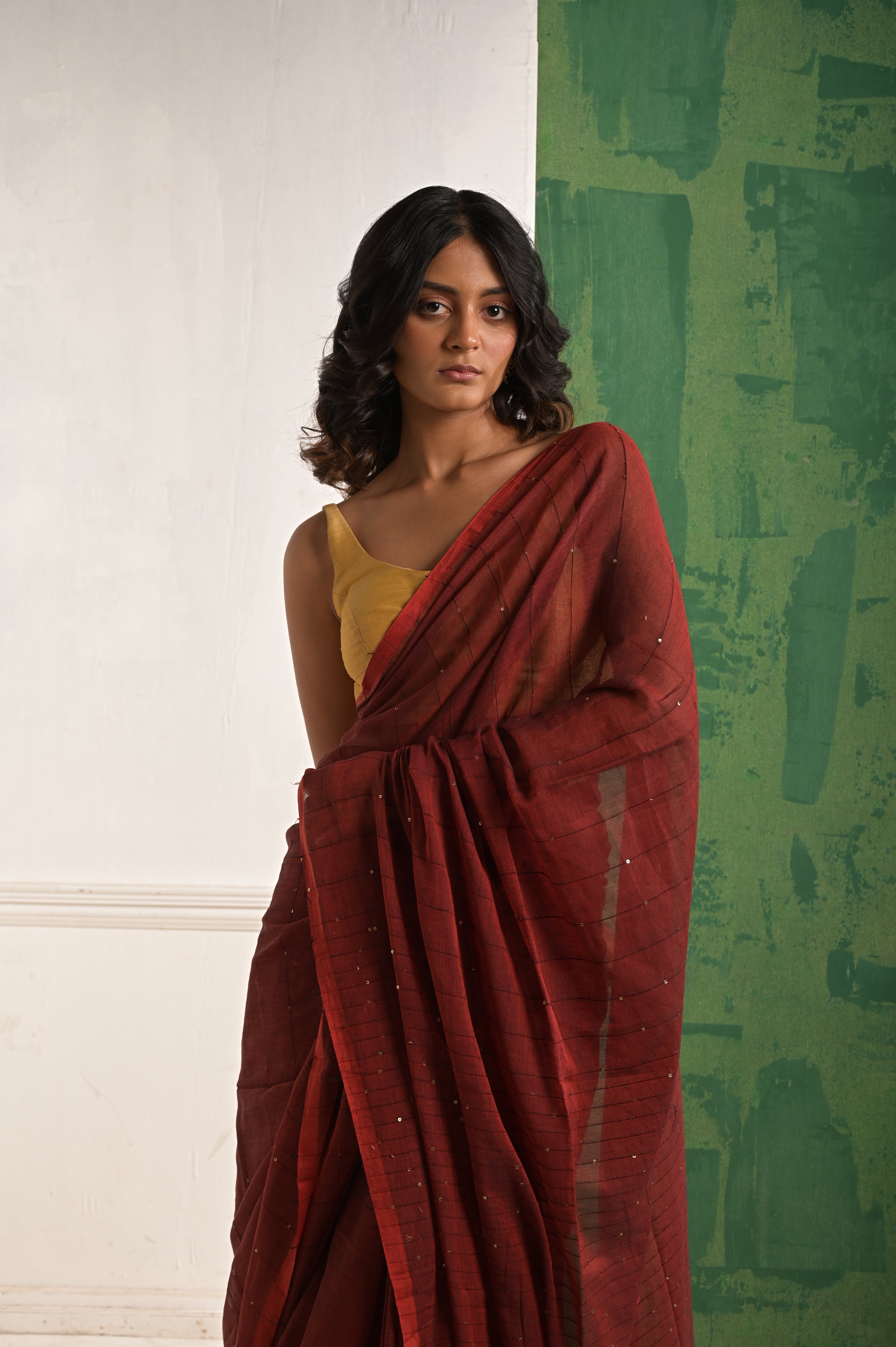 Saanjh Baati ki khushboo I Maroon mul cotton saree with beaded sequins
