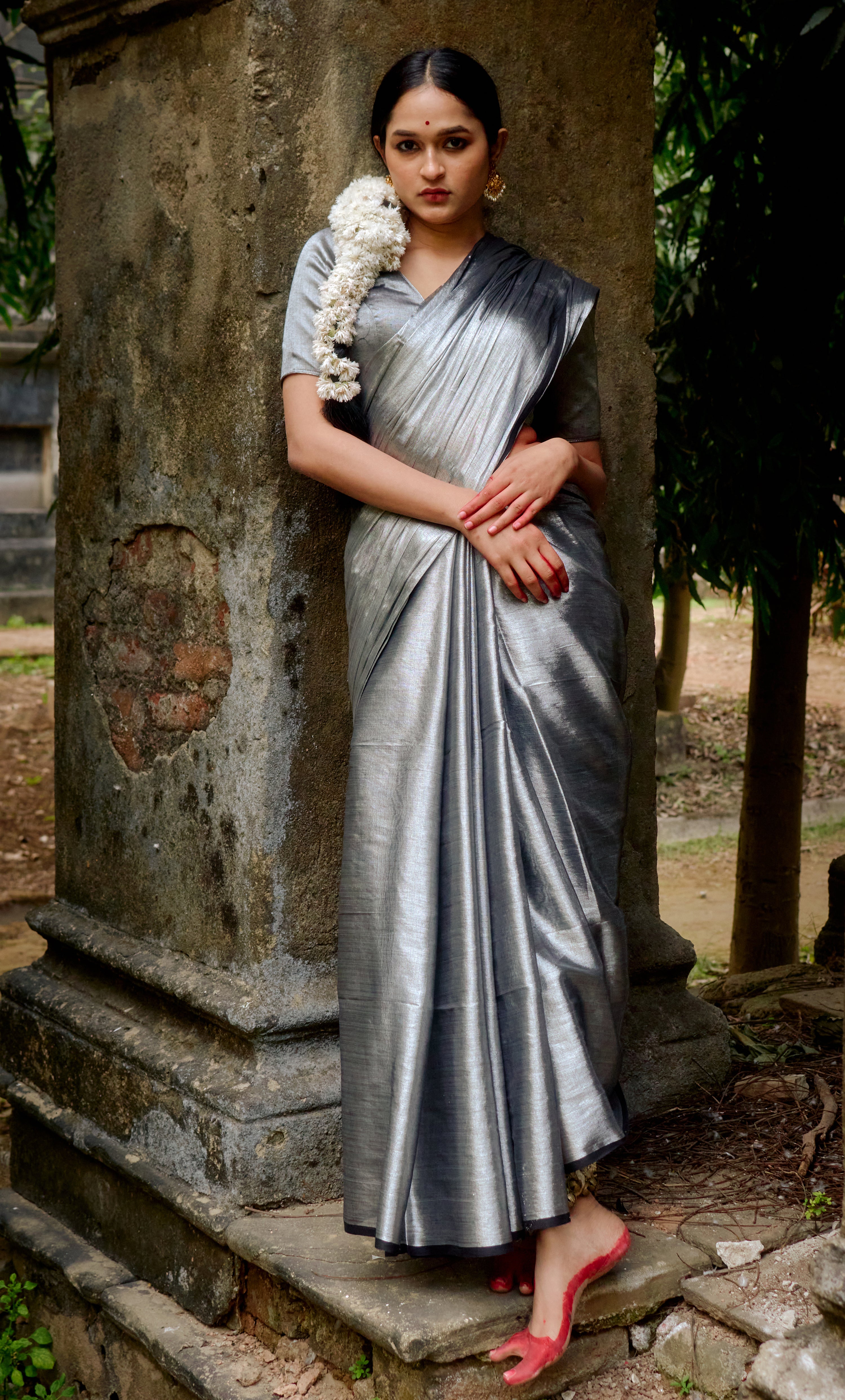 Handwoven Silver Tissue Saree With Ready to Wear Silver Blouse Combo (Ardhachandra & Chandni Raat)