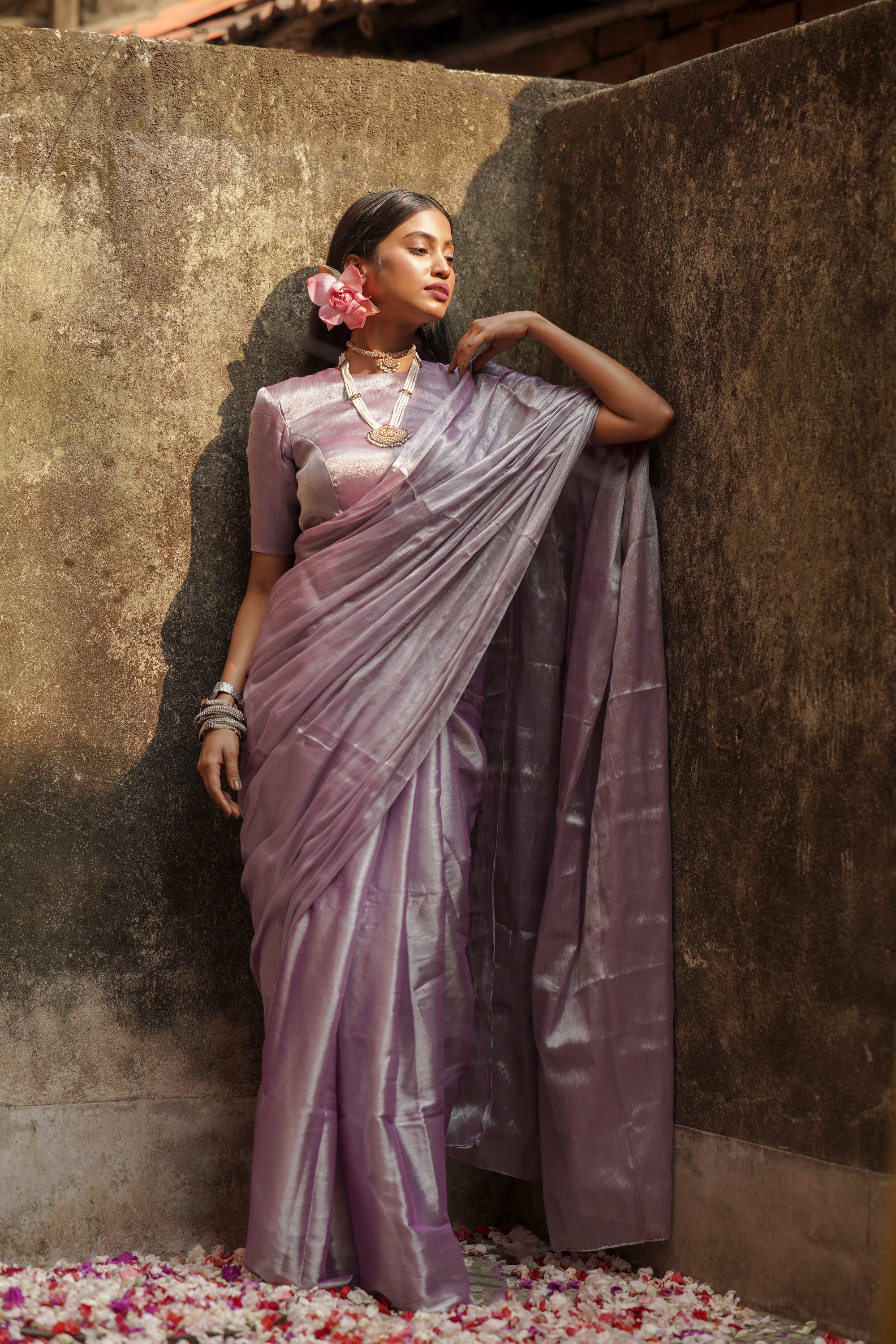 Handwoven Pastel Purple Tissue Saree with Ready to Wear Pastel Purple Blouse Combo (Lilac lily & Lilac love)