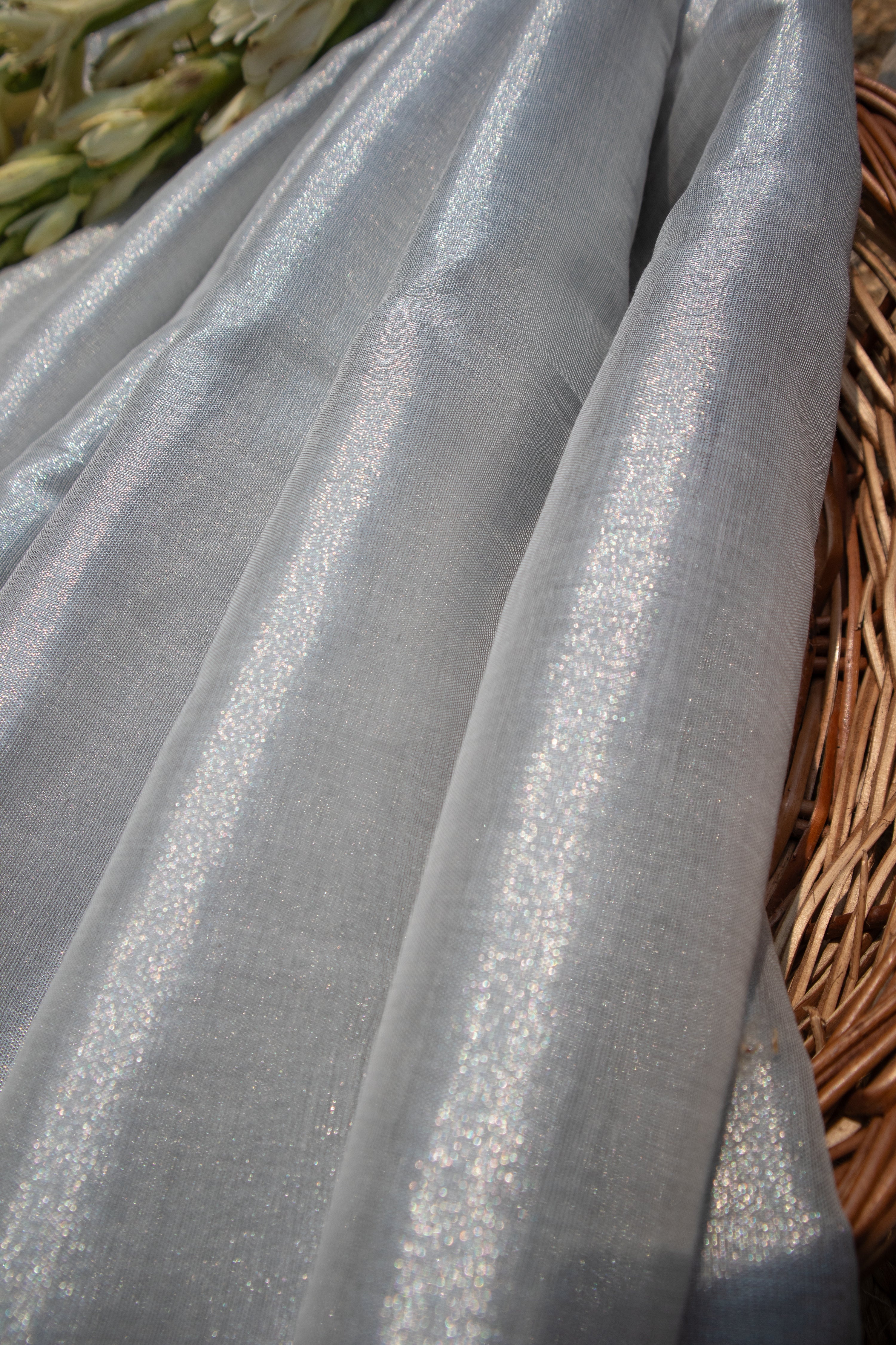 White handwoven fabric