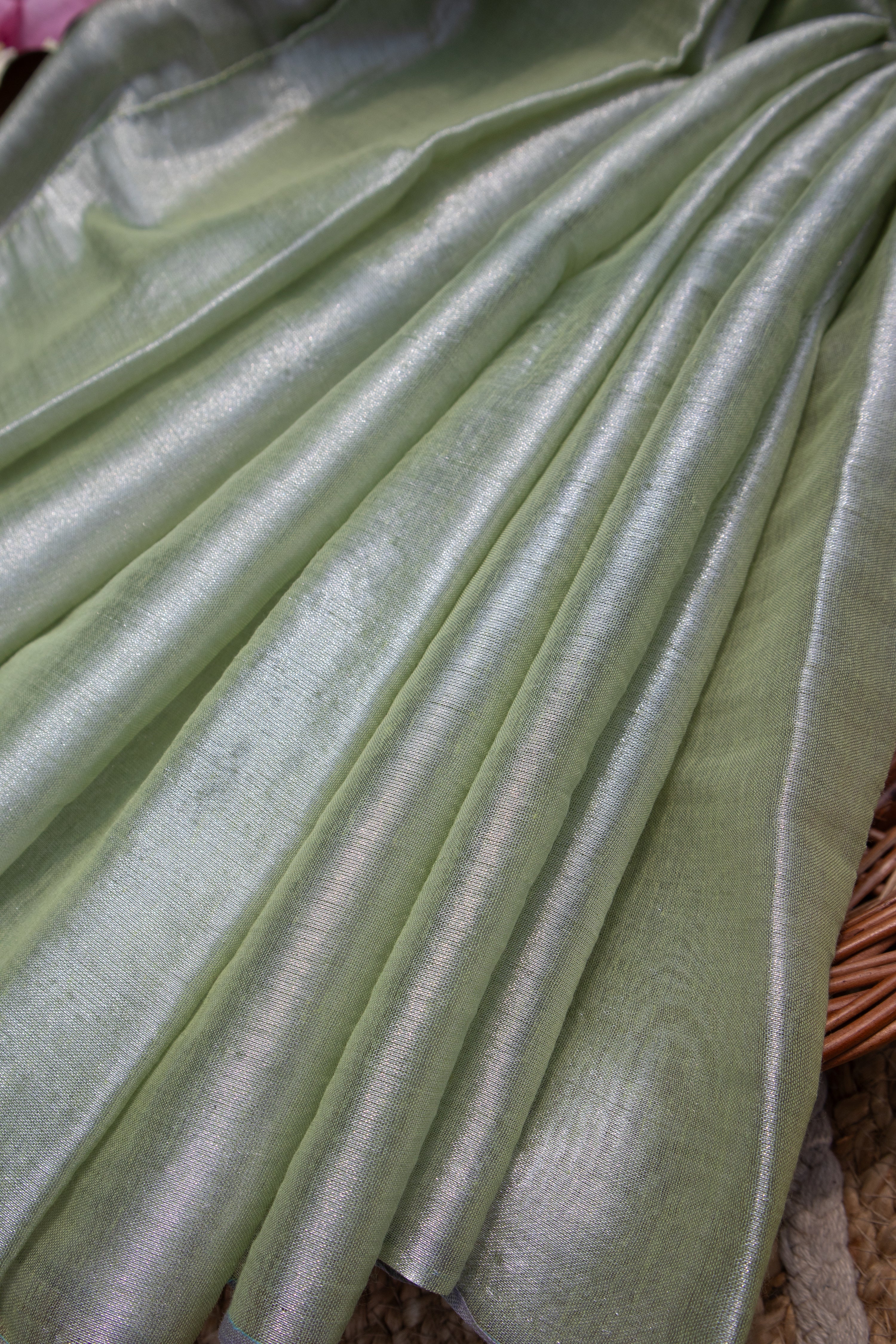 green-handwoven-tissue-fabric