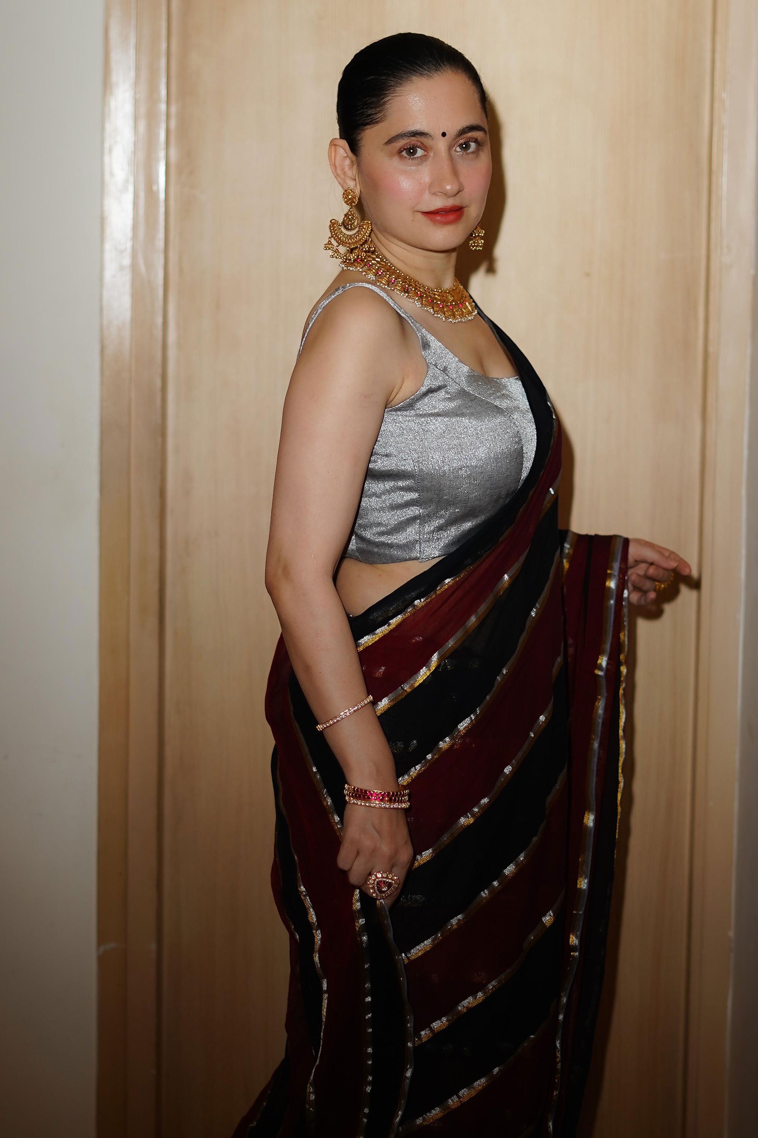 Sanjeeda Shaikh in our Kaashni Saree