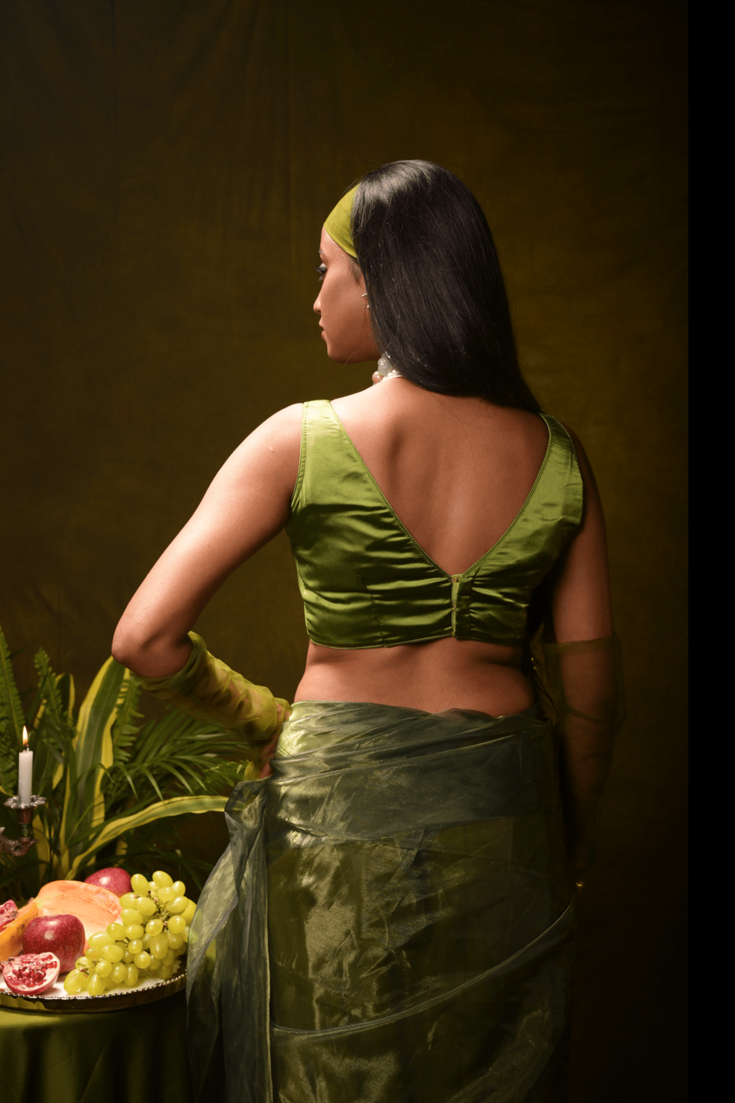 green-sleeveless-blouse