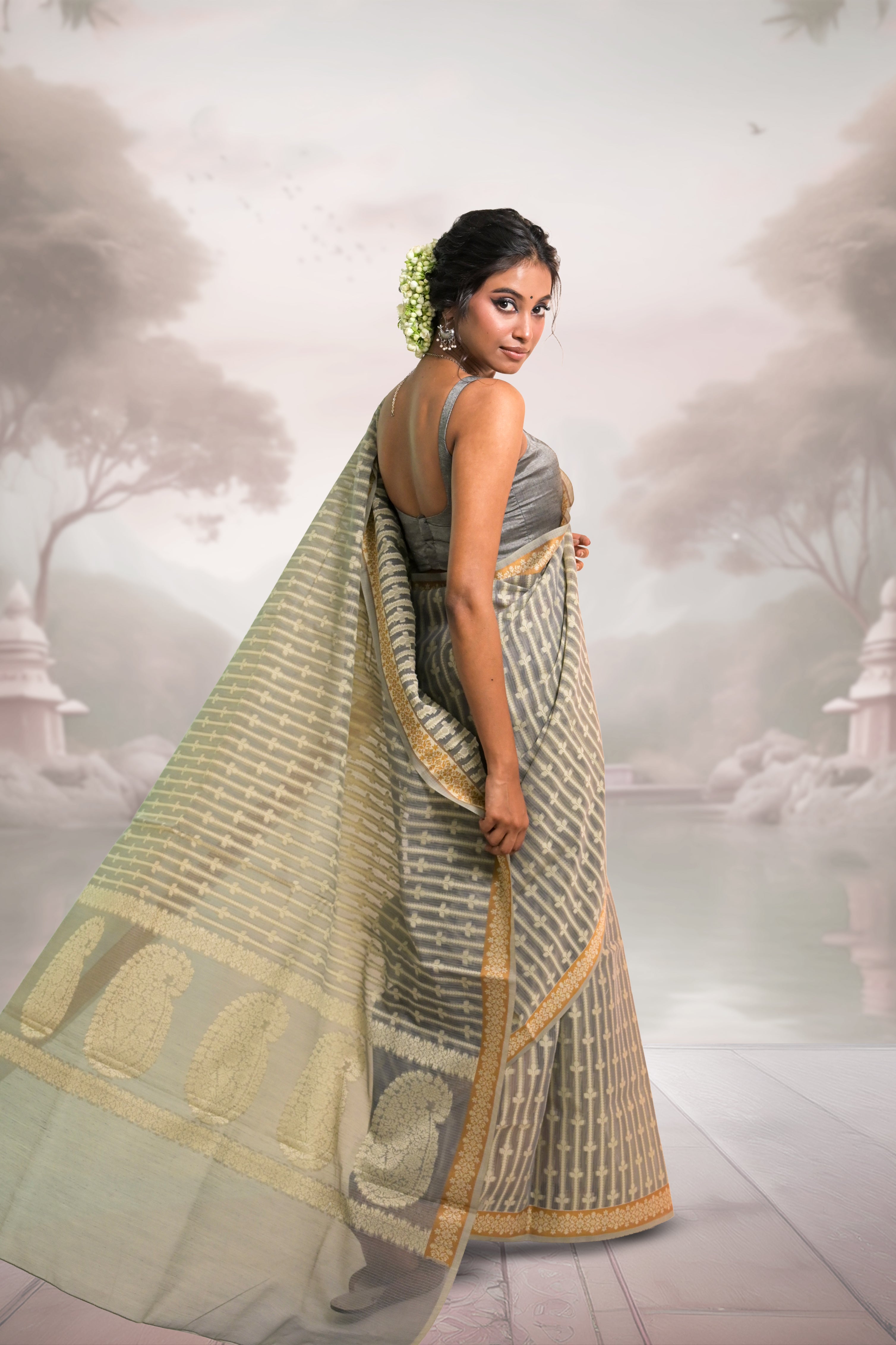 grey-coloured-cotton-saree-with-leave-stripe-vines