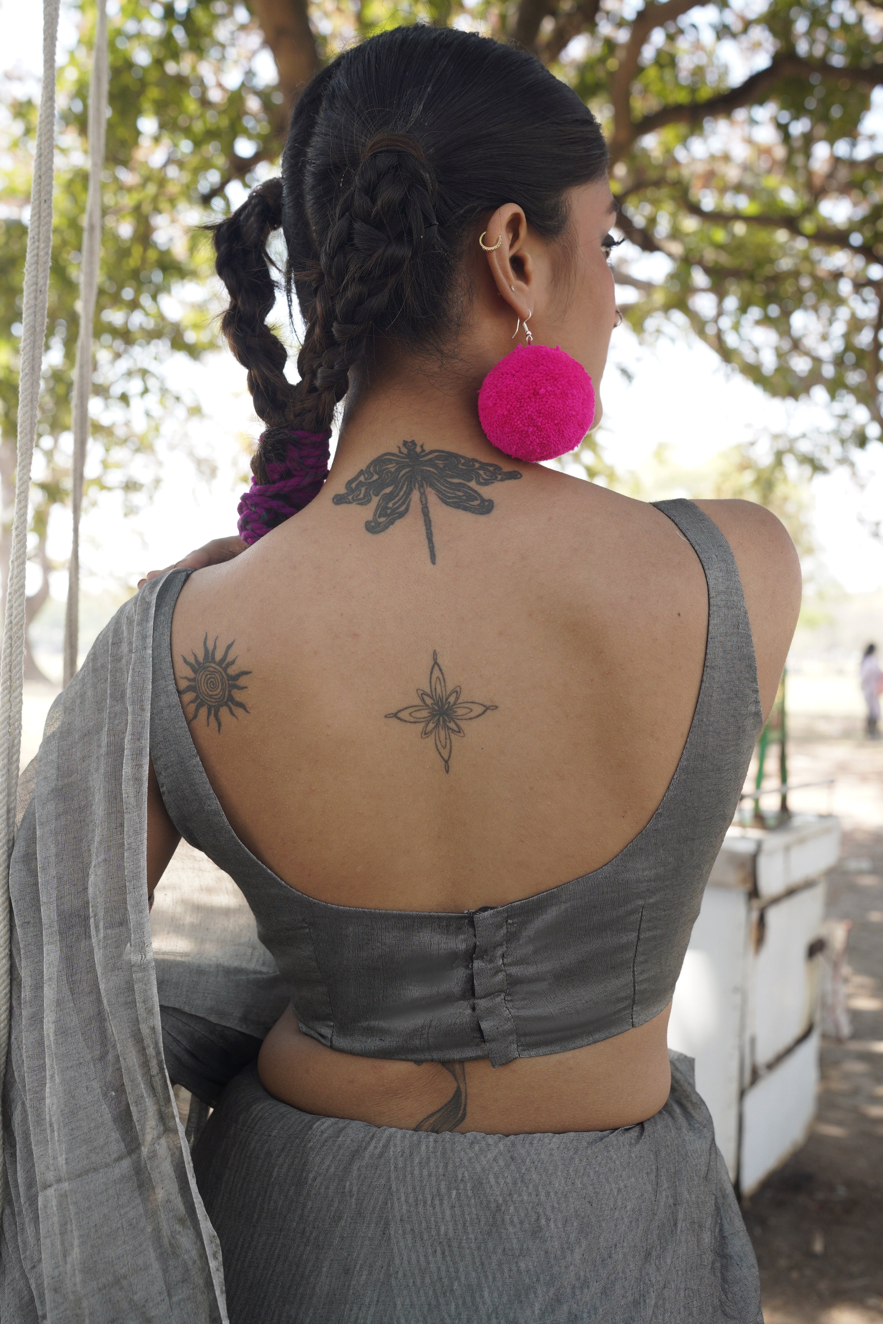 grey-handloom-cotton-silk-sleeve-less-blouse