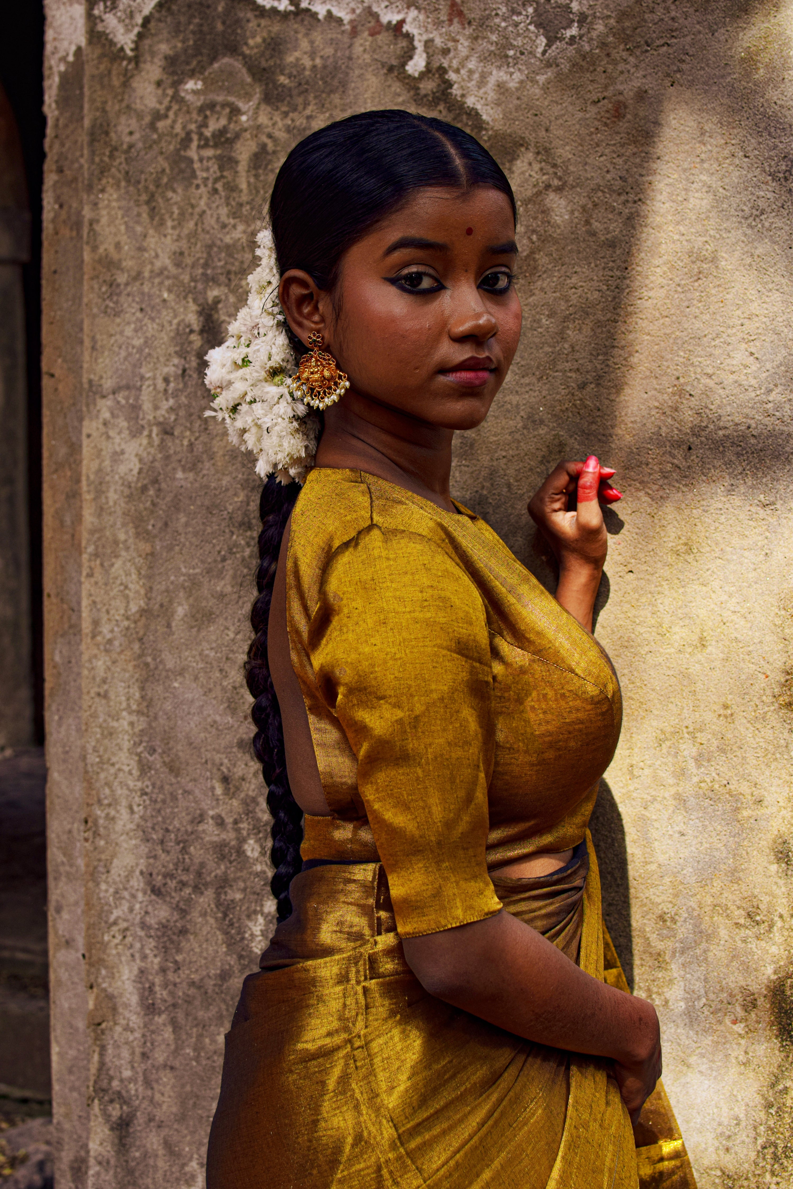 handloom-golden-tissue-blouse