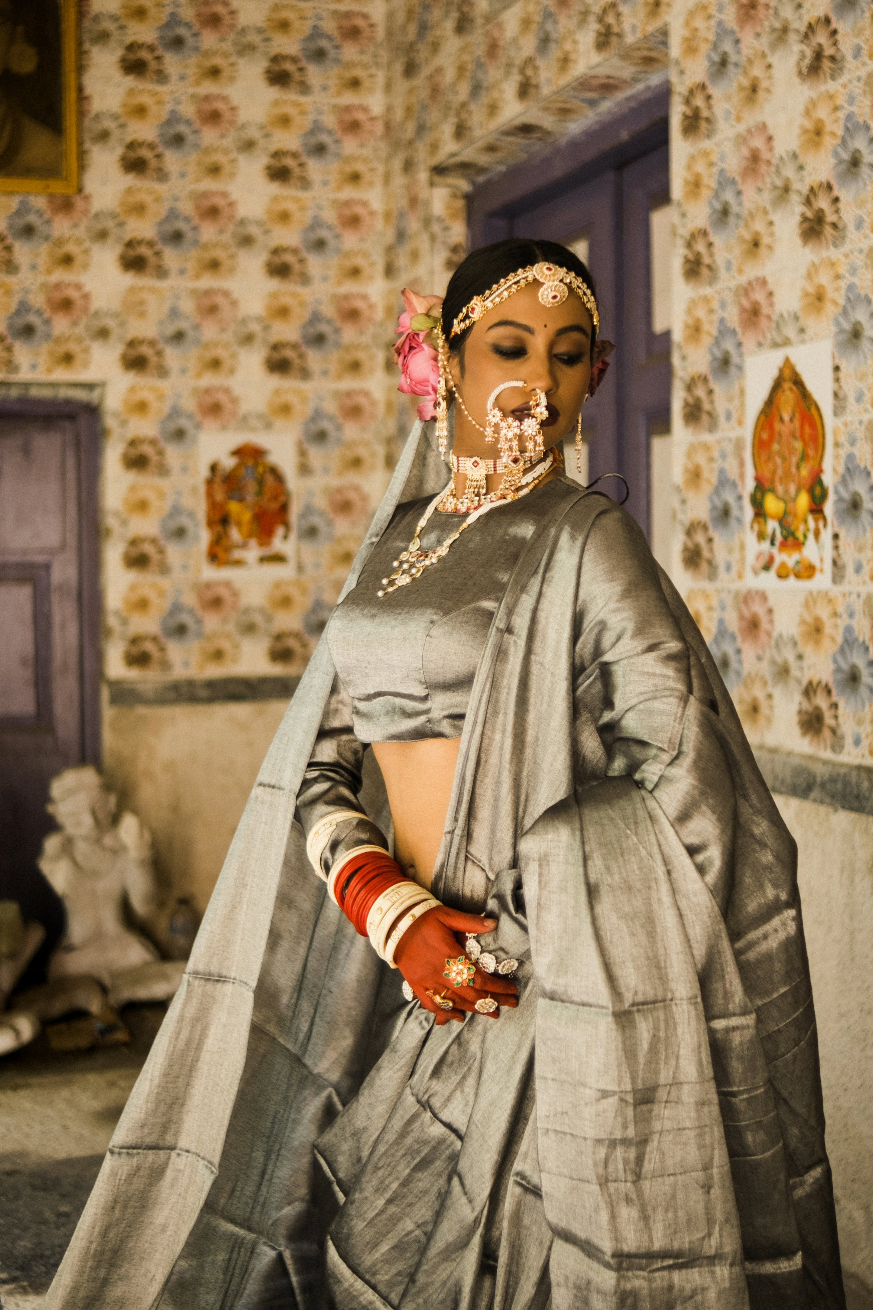 handloom-silver-saree