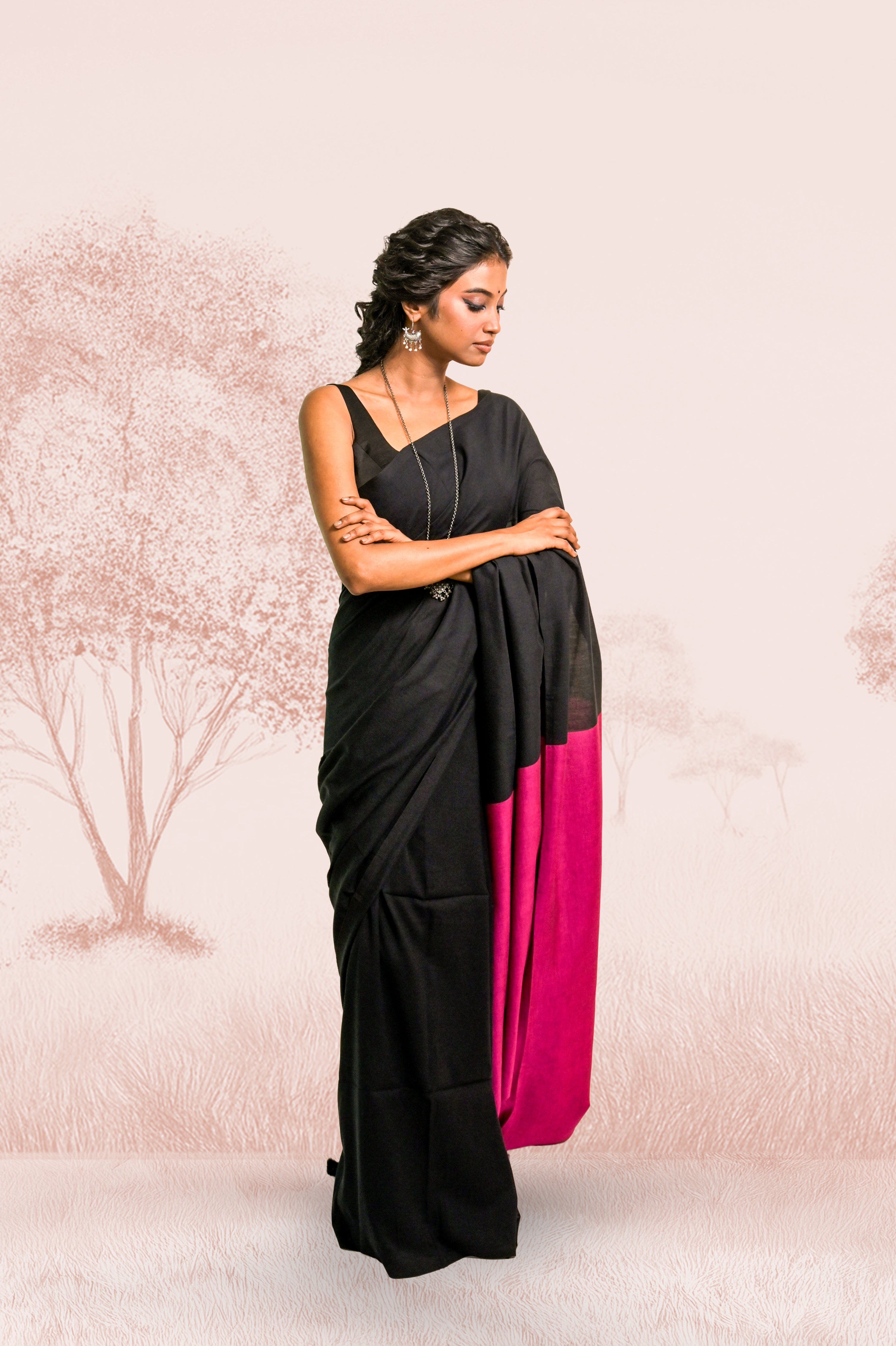 handwoven-black-cotton-saree-with-purple-pallu