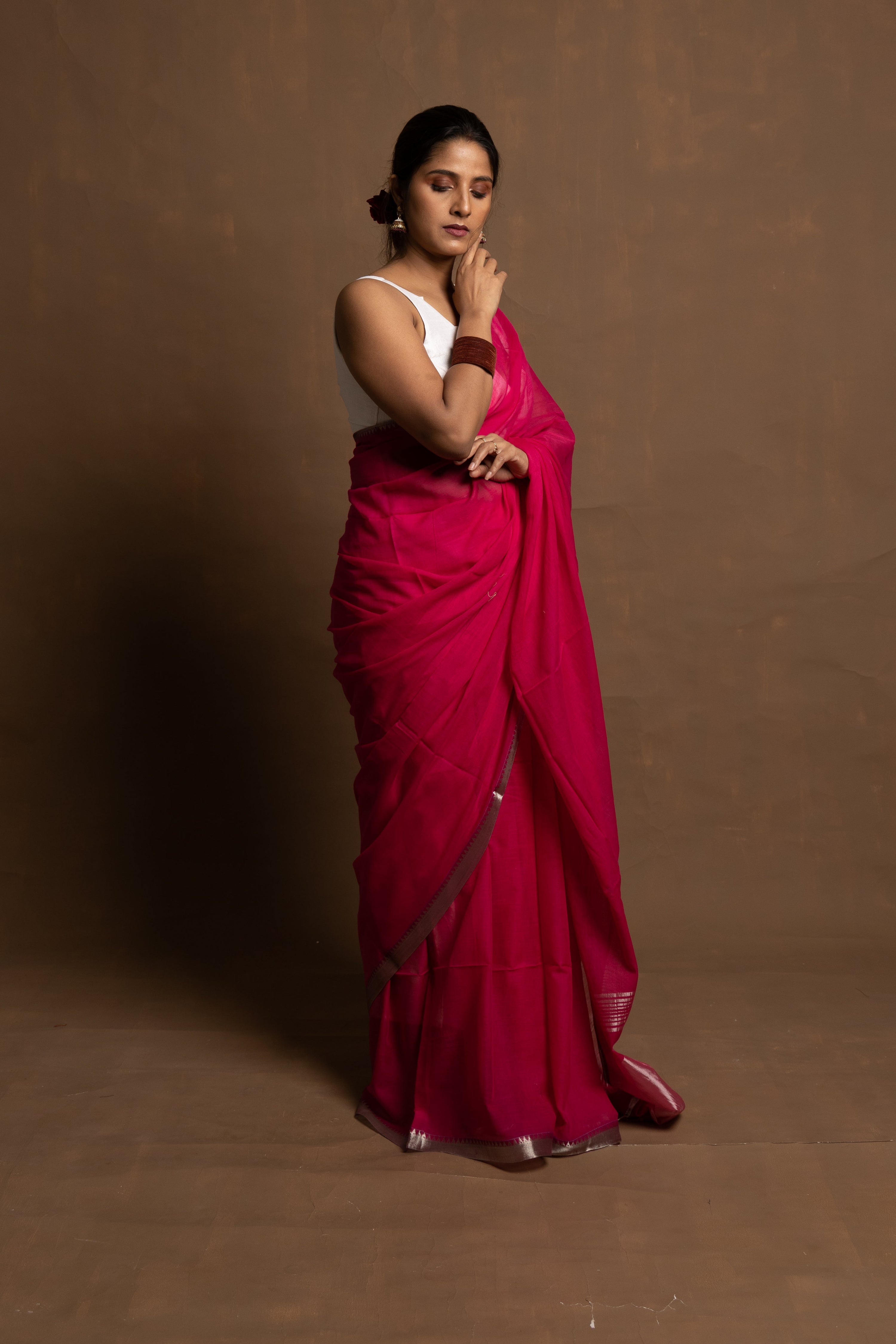 pink-coloured-saree