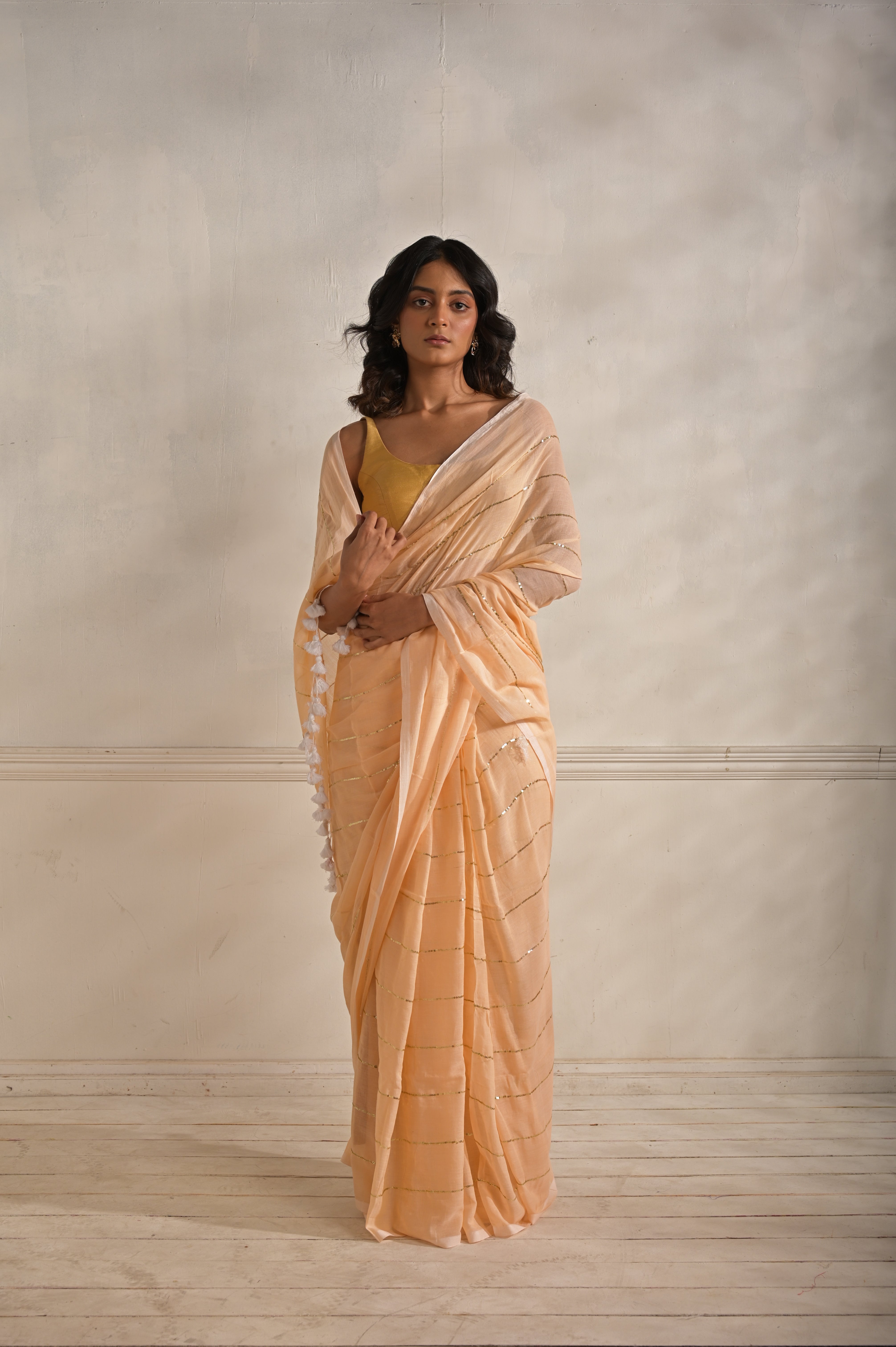 peach-handloom-mul-cotton-saree-with-tassels