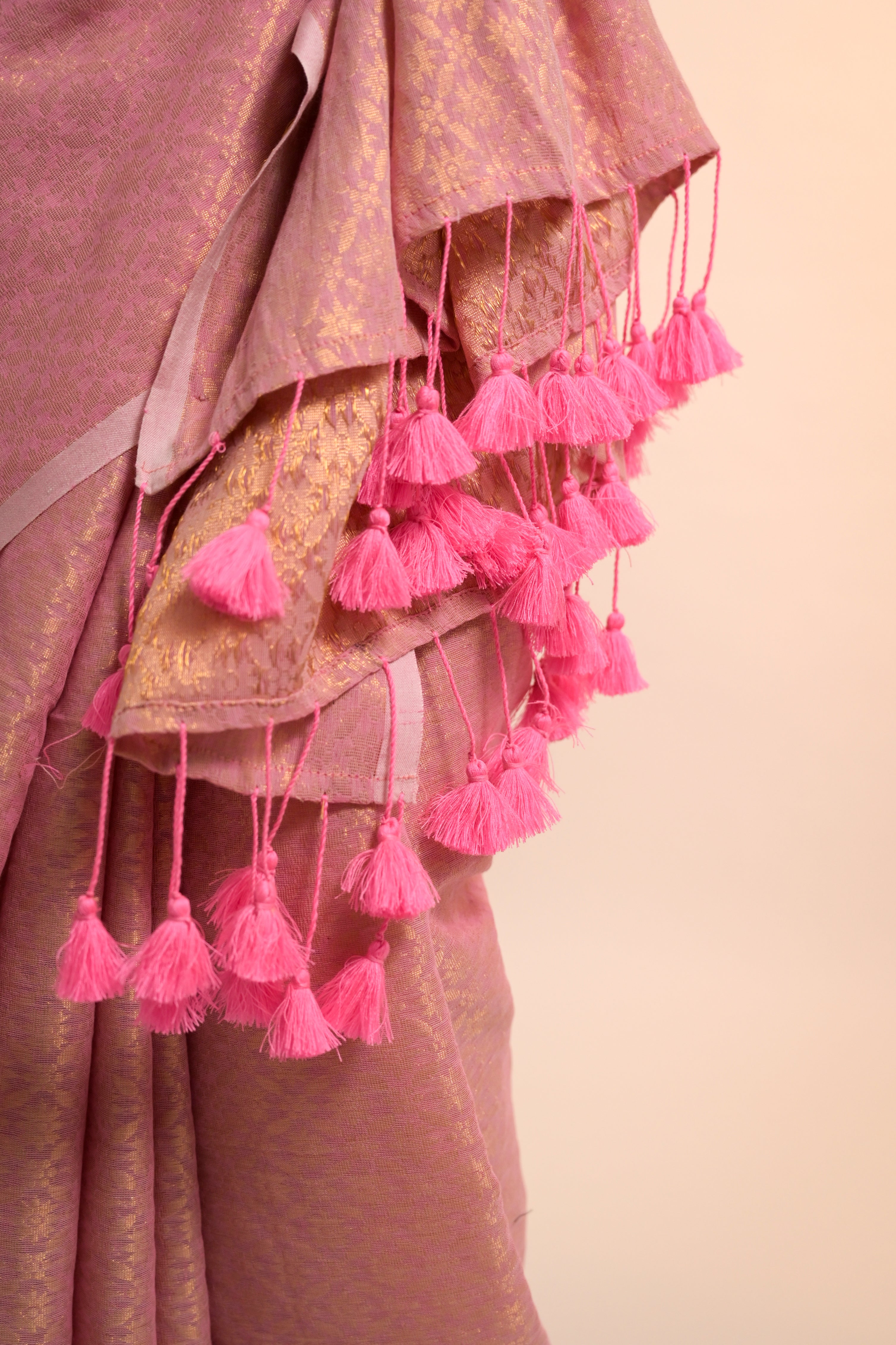 pink-coloured-brocae-saree