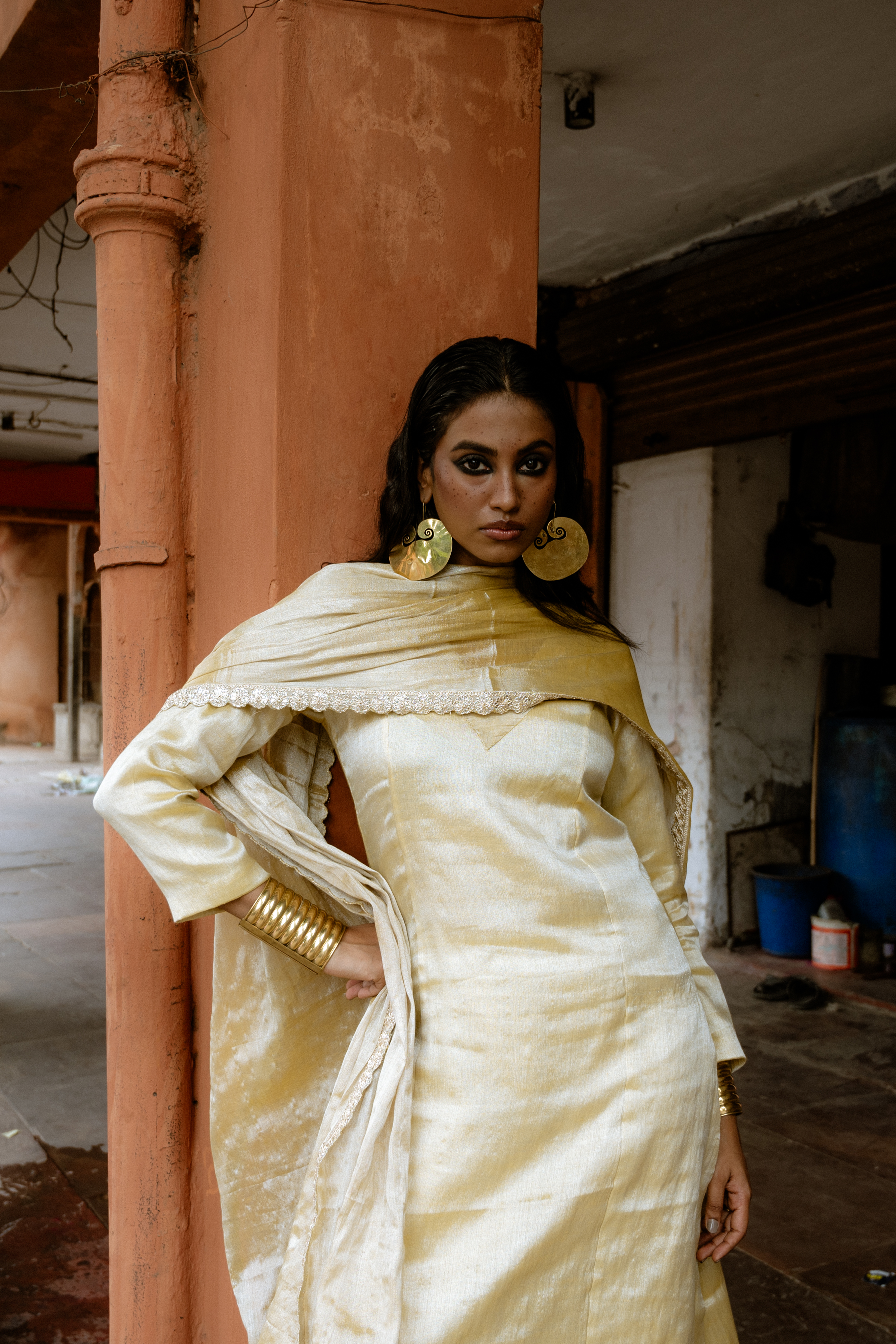 Akshwini I Neon Yellow Handloom Tissue Kurta Pant Set with Dupatta