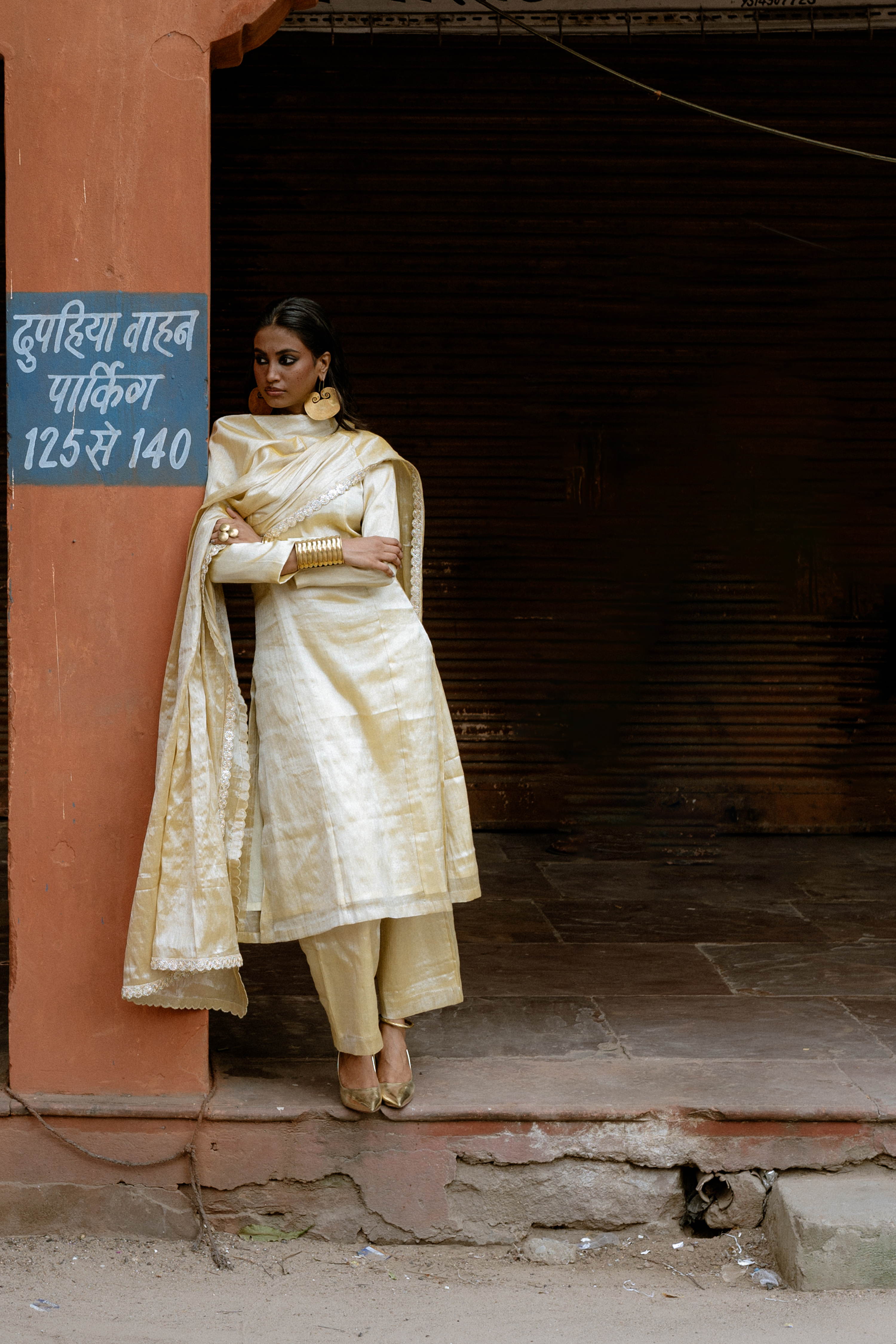 Akshwini I Neon Yellow Handloom Tissue Kurta Pant Set with Dupatta