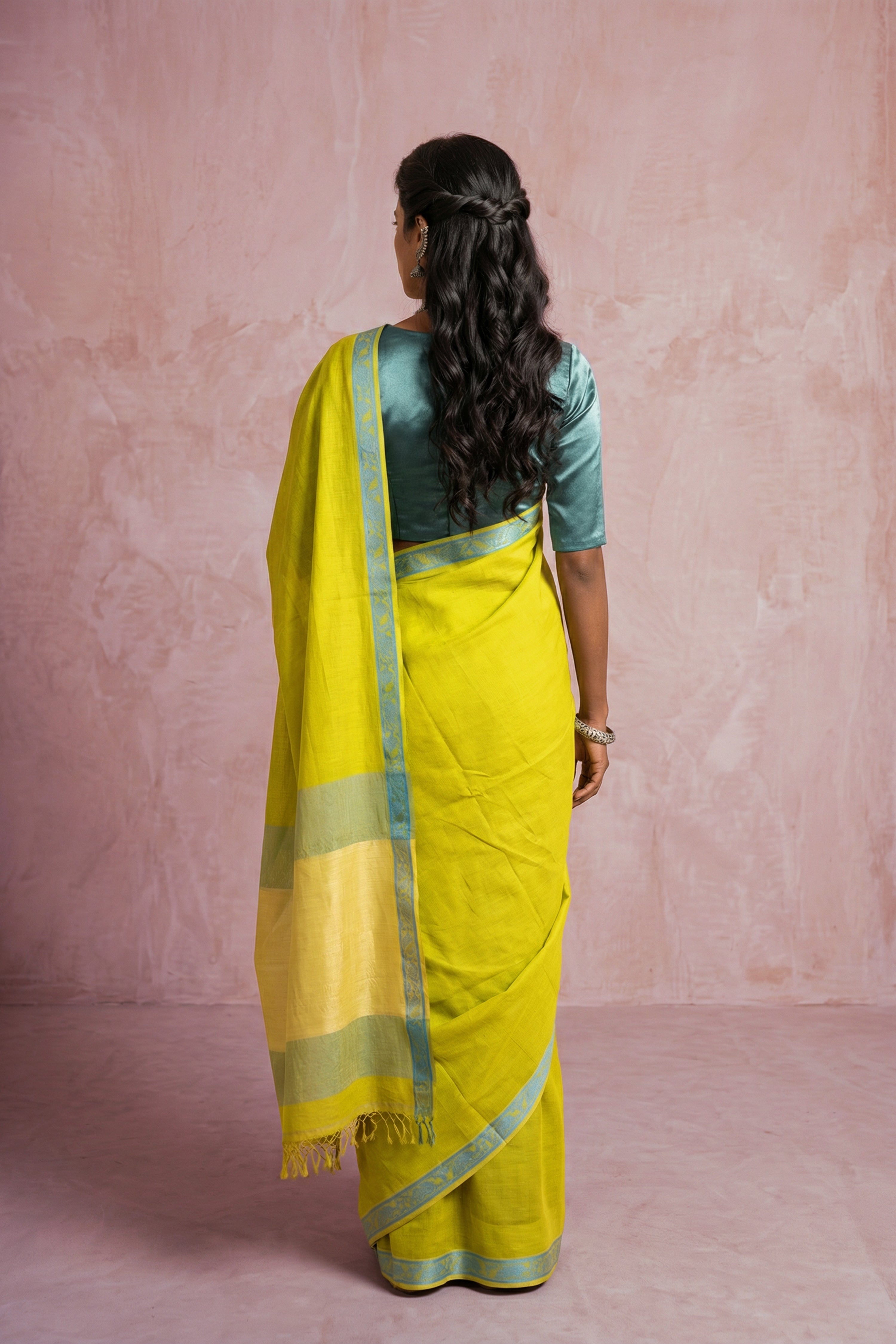 Oasis saree