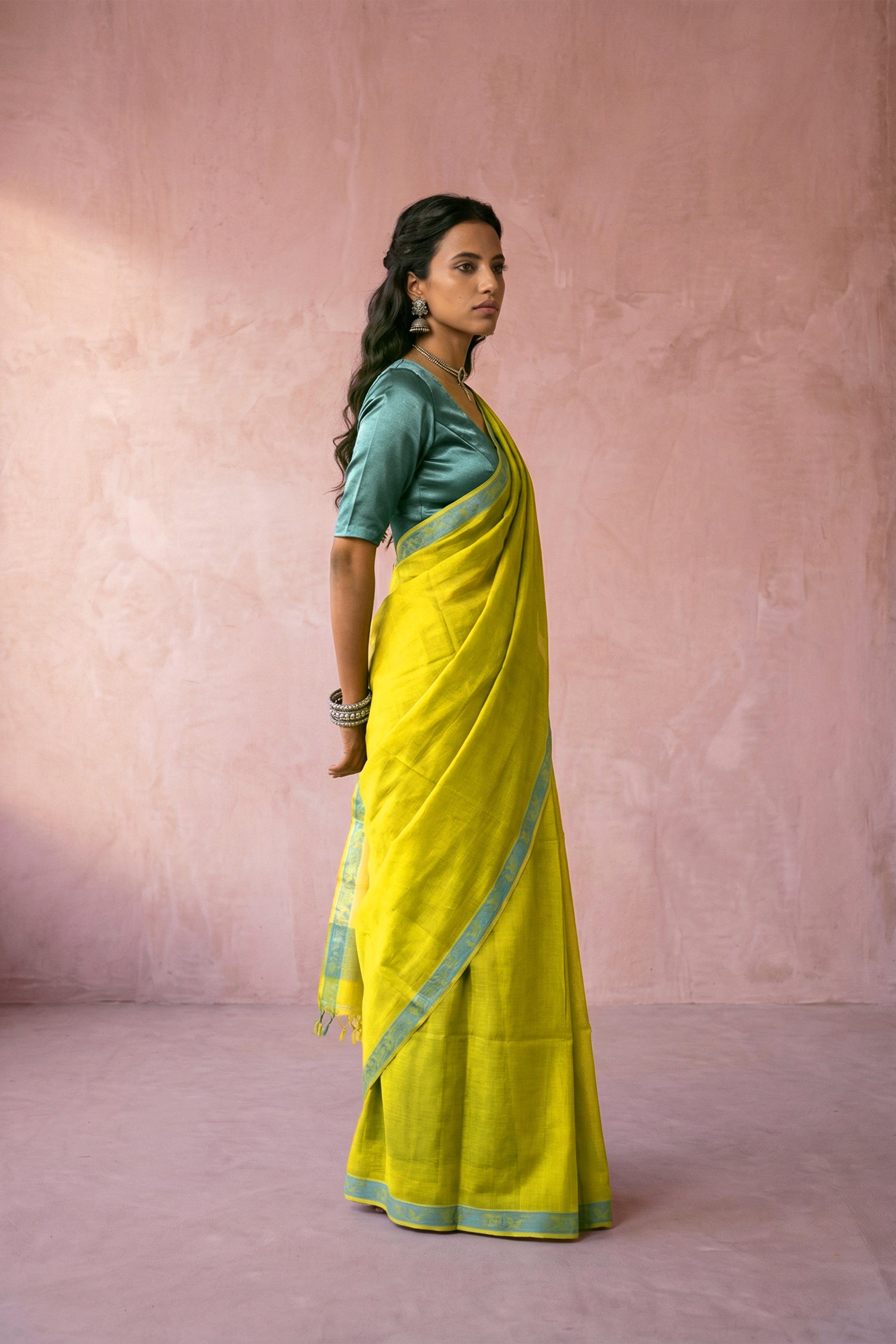 Oasis saree