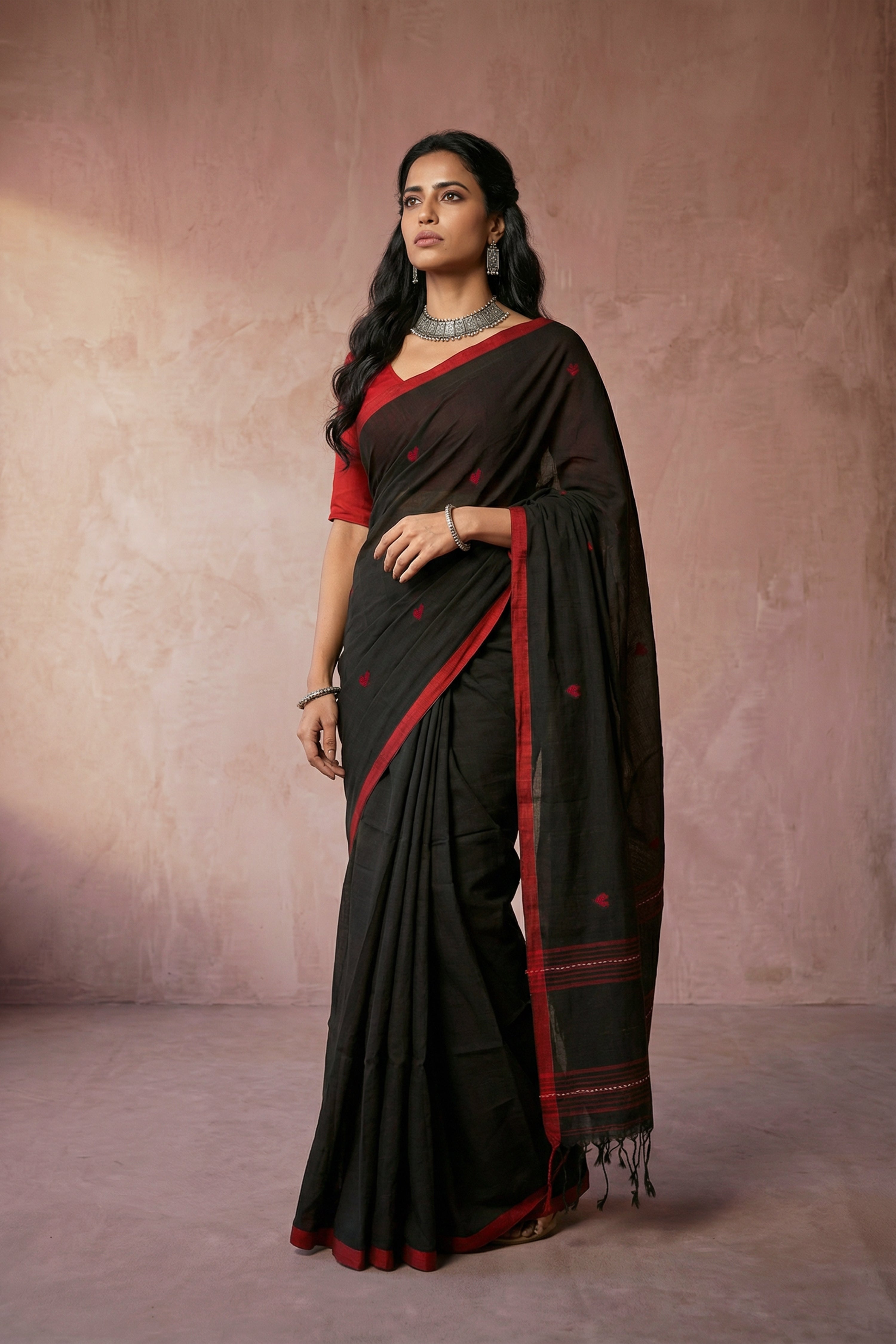 Nocturne saree