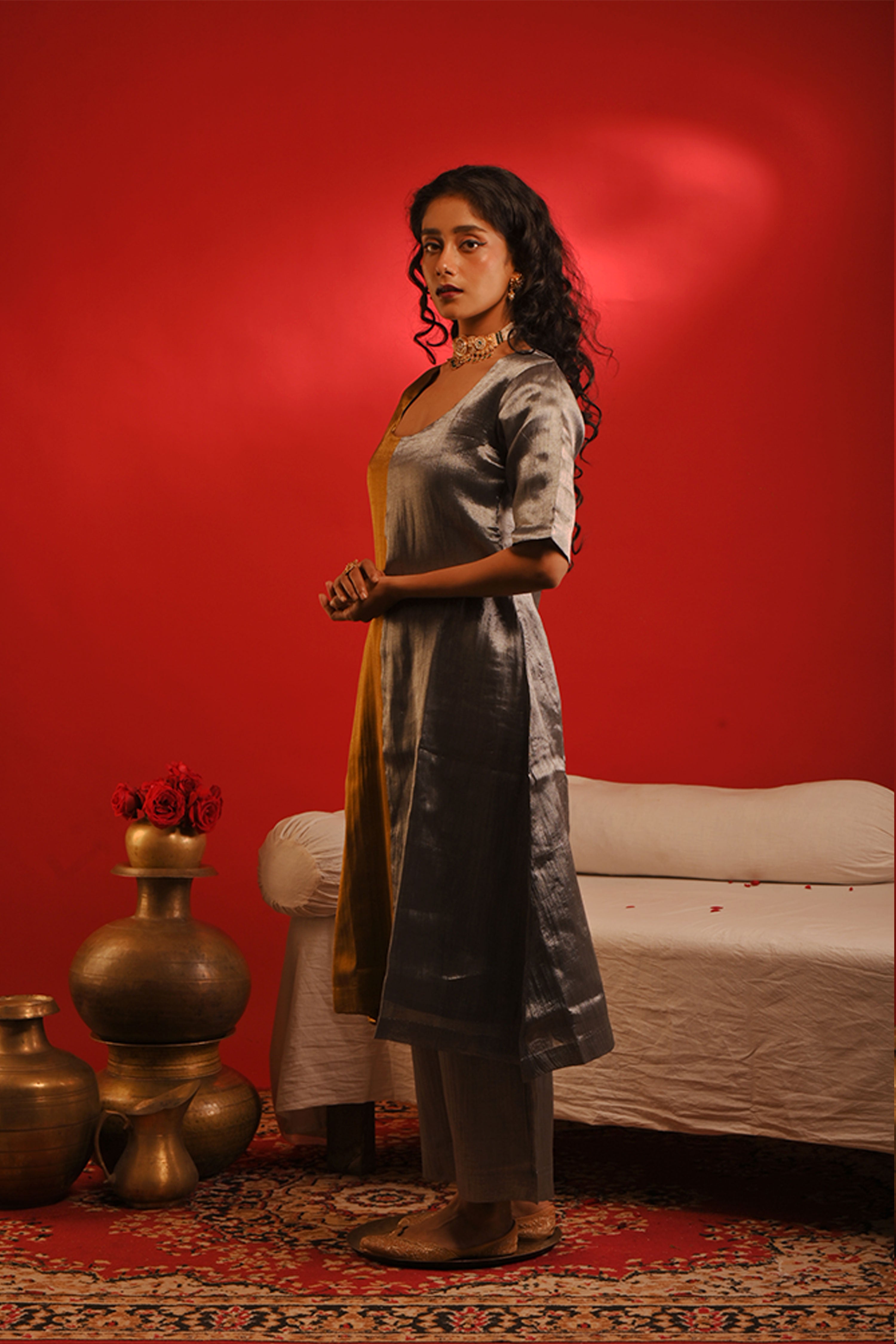 Nishaali I Golden and Silver handloom tissue kurta pant set