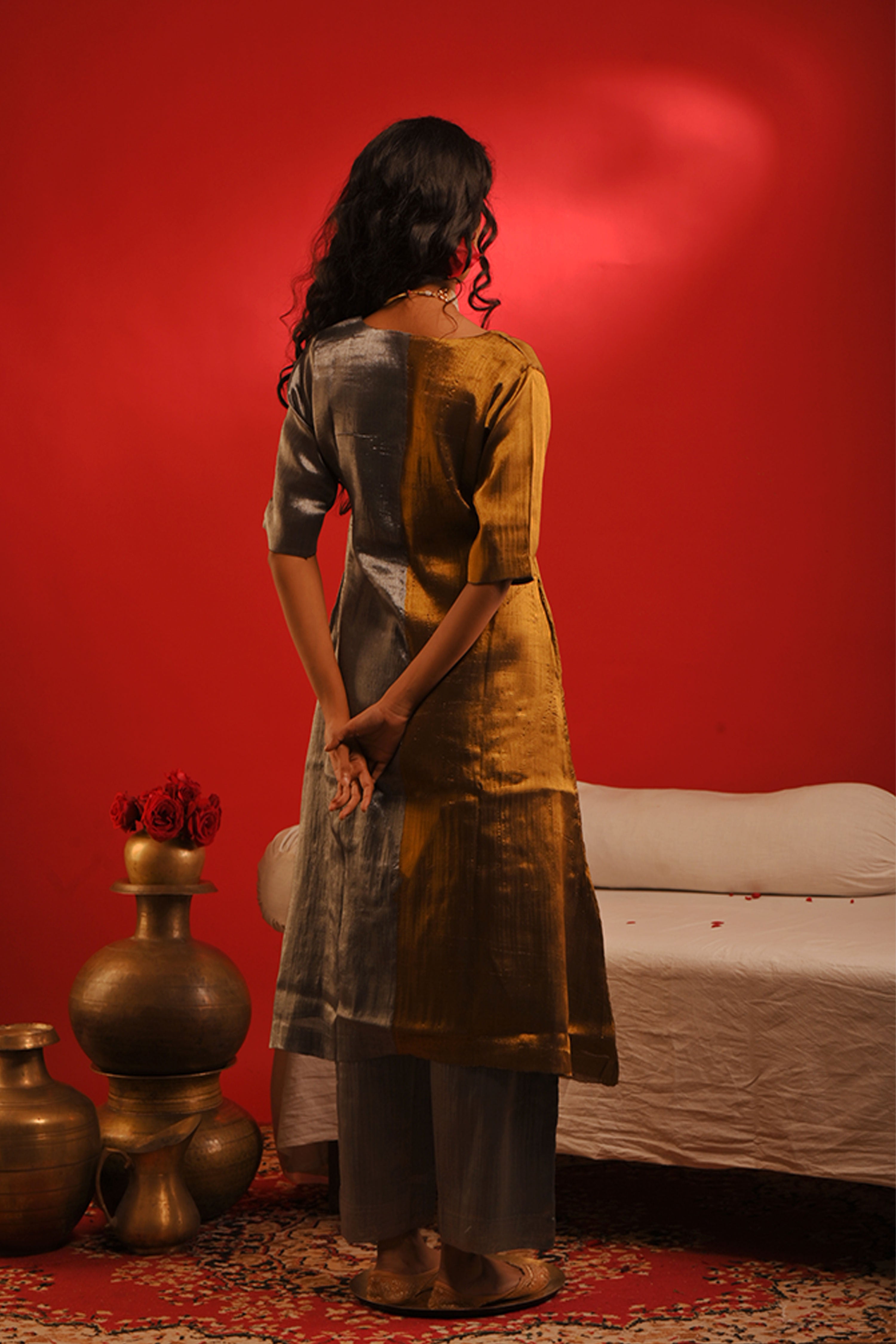 Nishaali I Golden and Silver handloom tissue kurta pant set