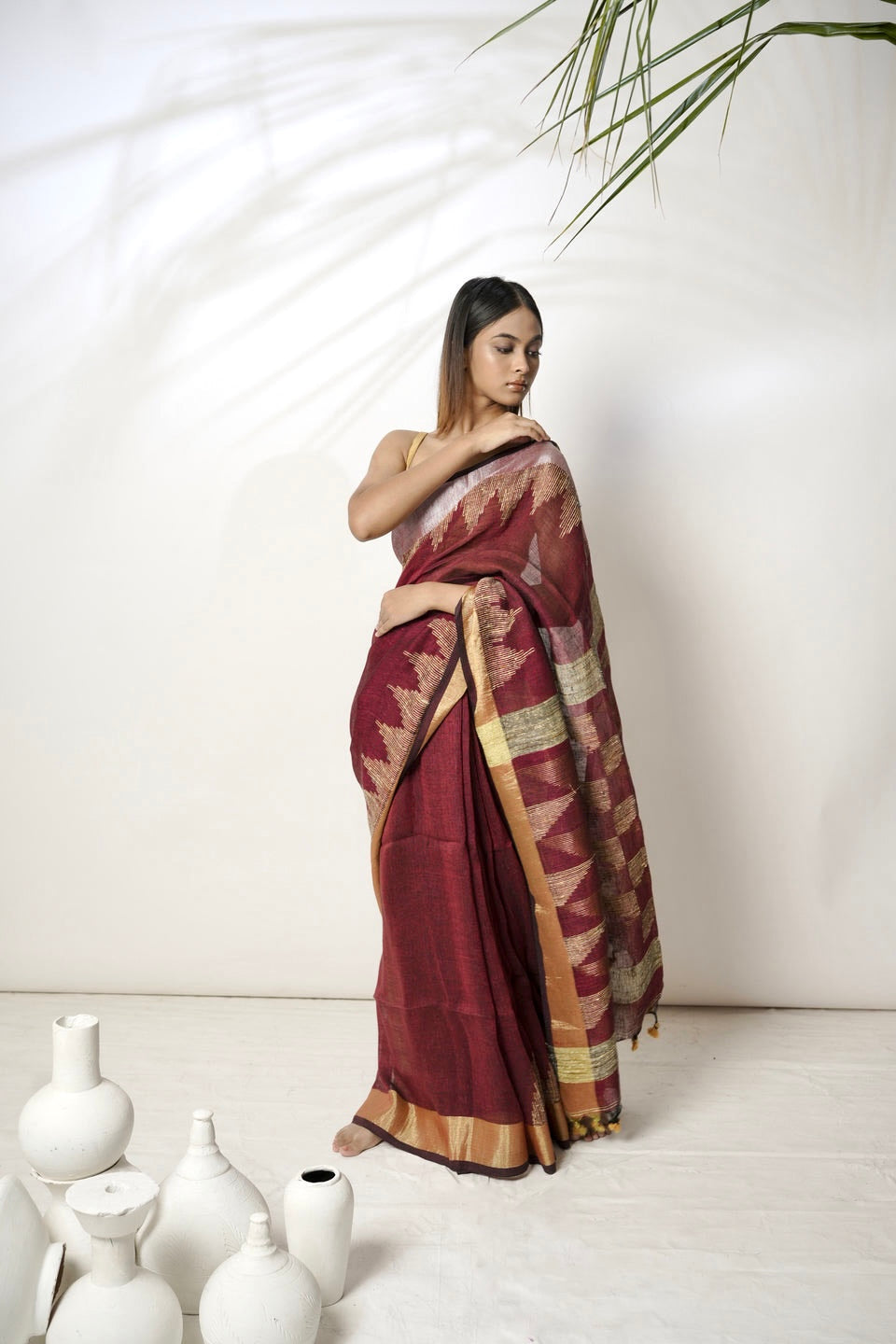 Munga Magic I Maroon Handloom Linen Saree