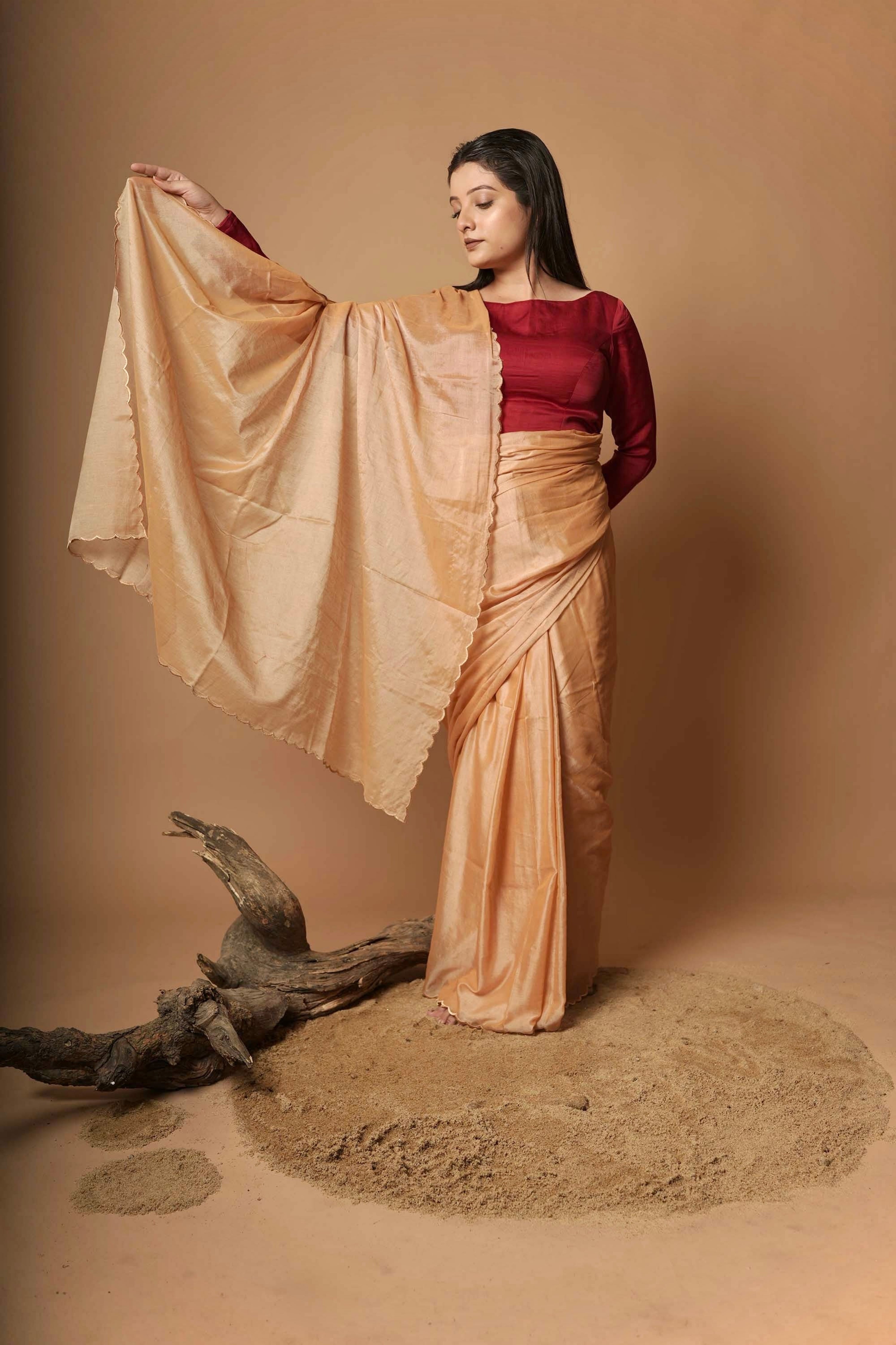 Goldilocks Garden I Dark Beige Scallop Border Cotton Silk Saree