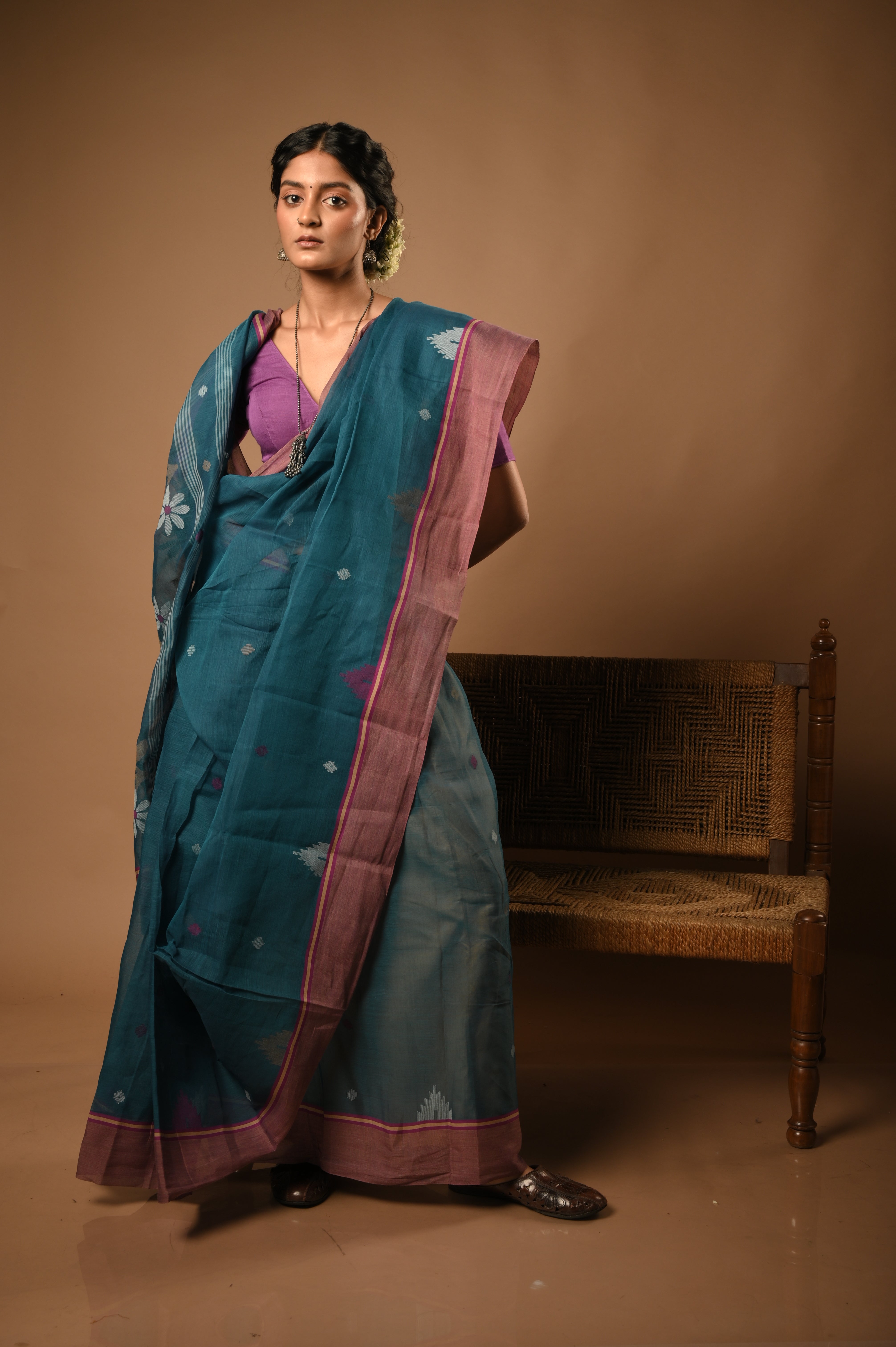 Raag Yaman I Blue Handloom cotton floral jamdani Saree