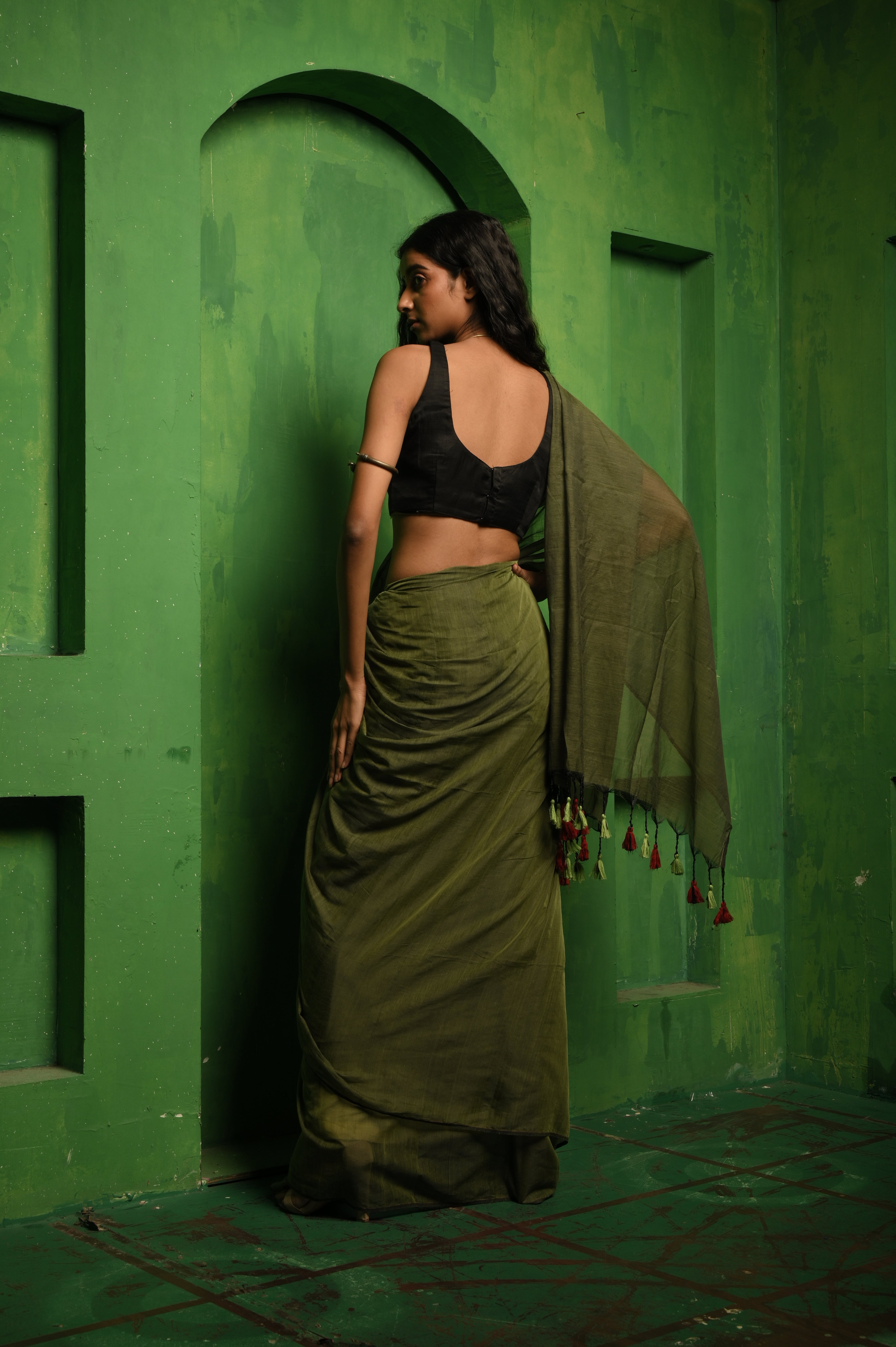 Ishanya I Olive green handloom acrylic cotton  saree