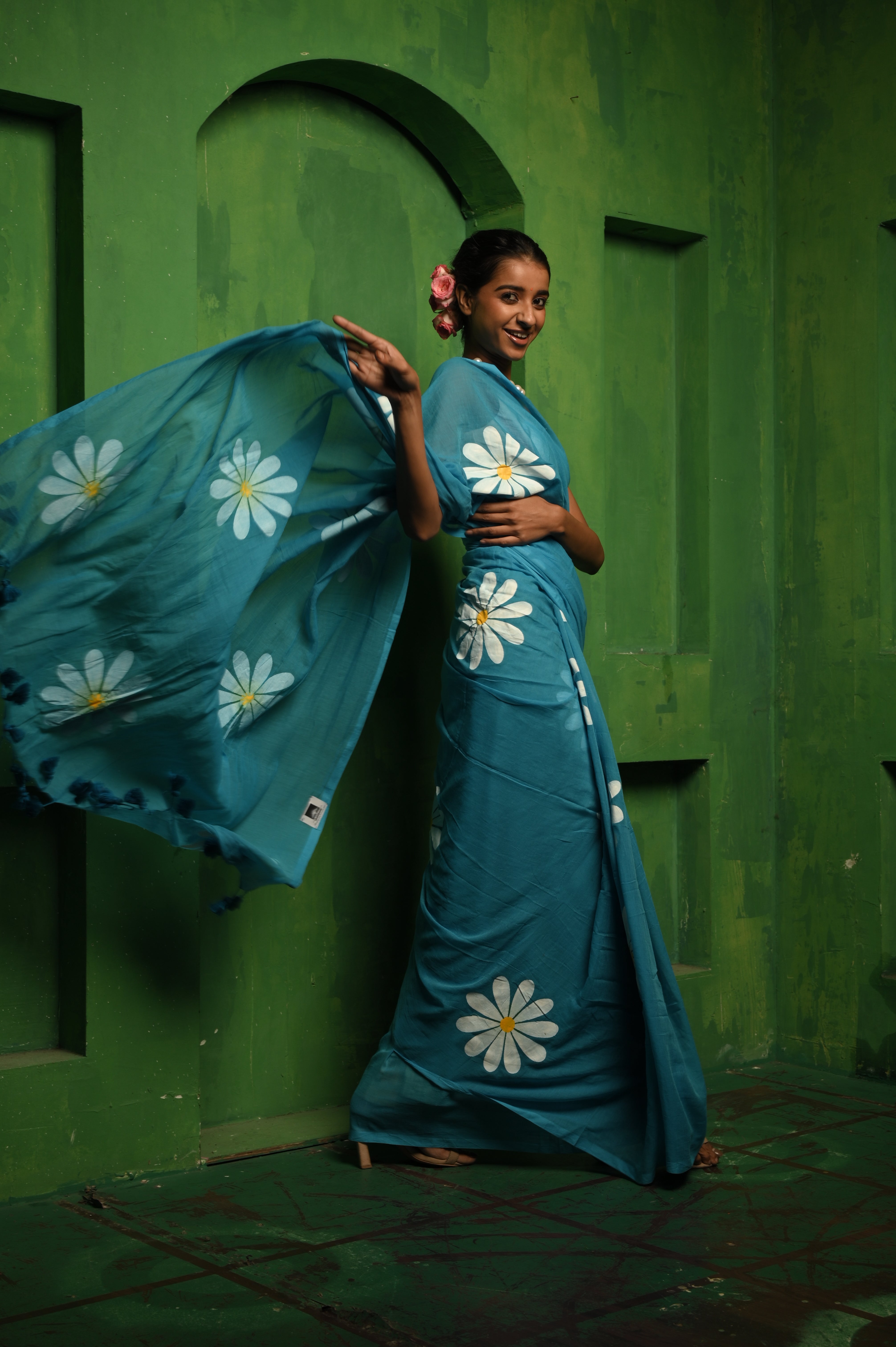 Saanjh ki dulhan I Blue mul cotton handloom saree with hand painted florals