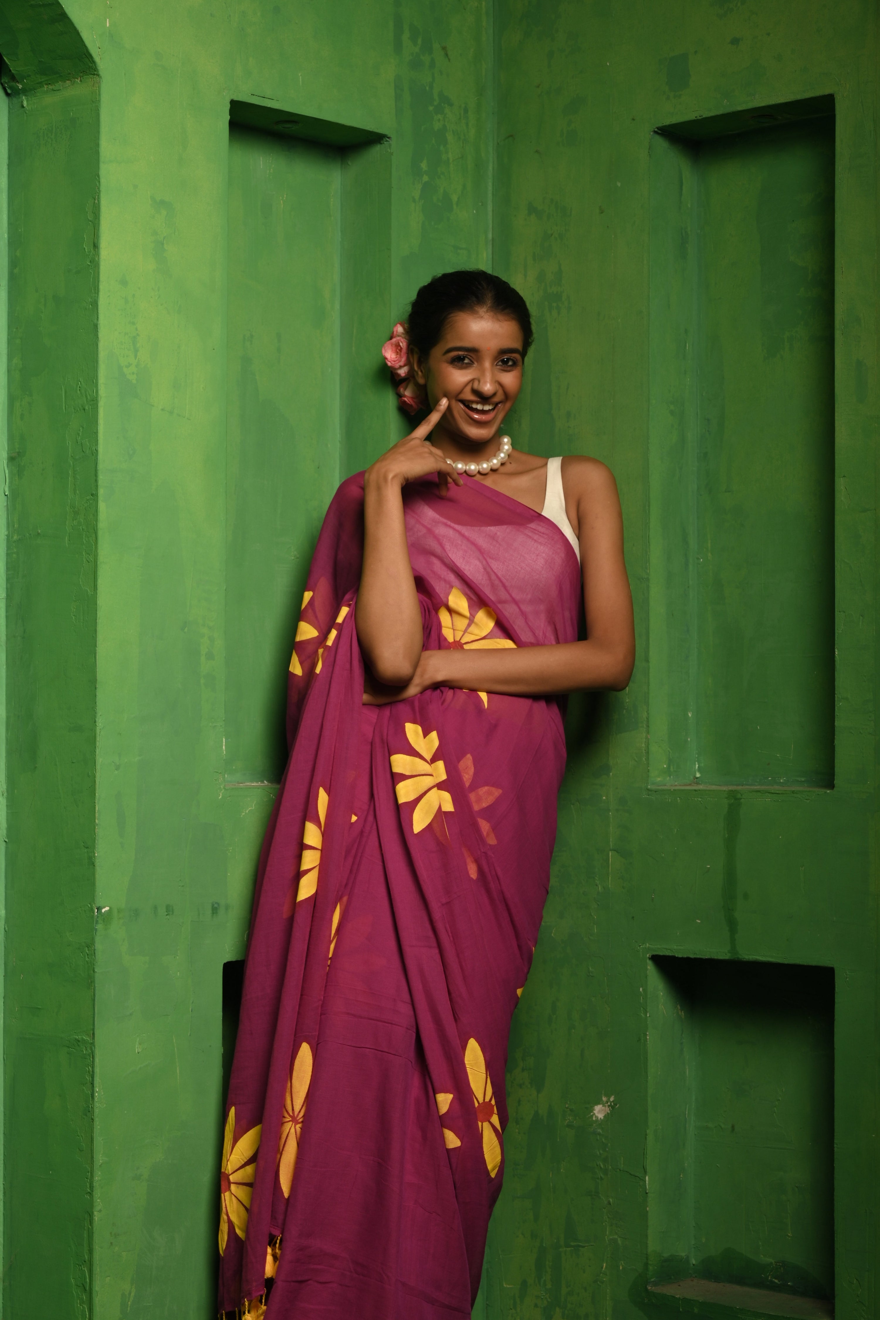 purple-handloom-mul-cotton-saree-with-hand-painted-florals