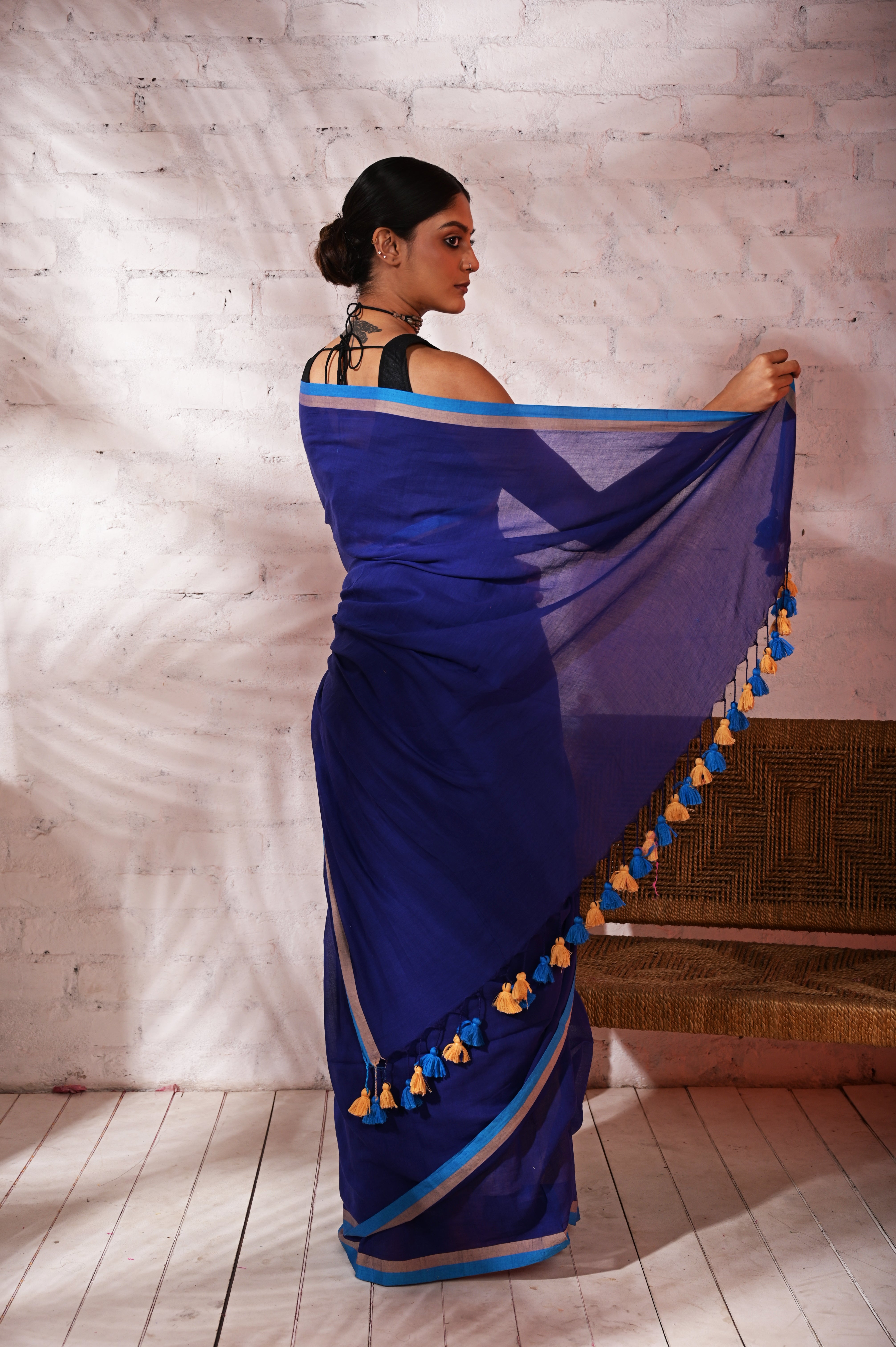 Anokhi Kahani | Dark blue mul cotton saree