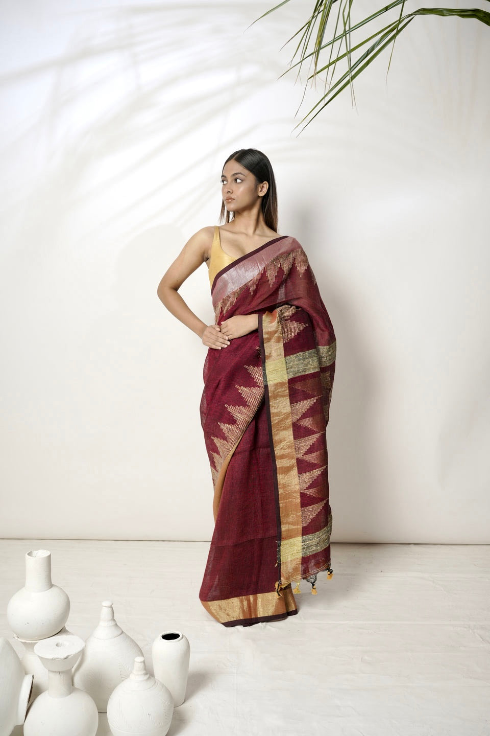 Munga Magic I Maroon Handloom Linen Saree