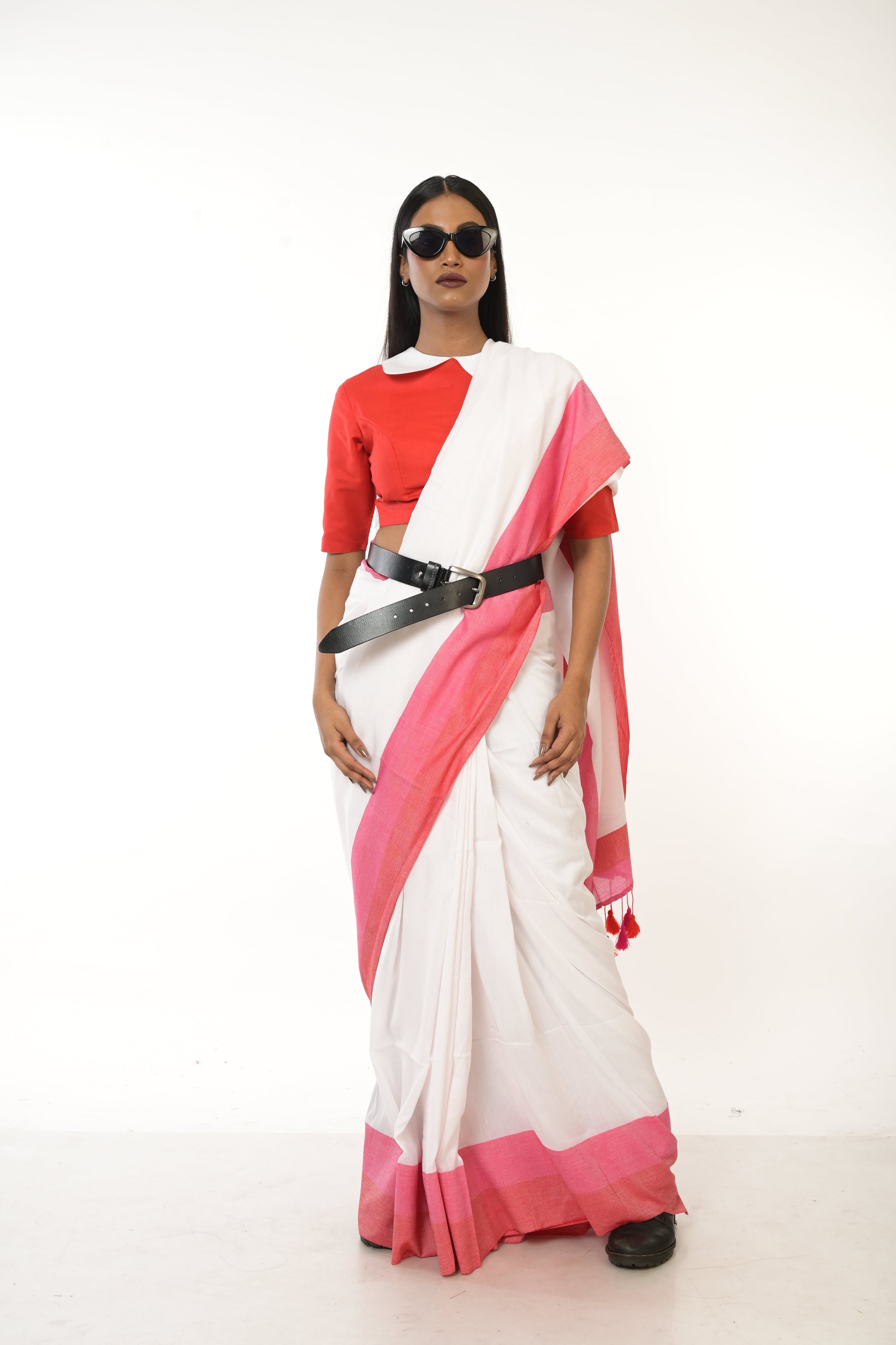 White Radiance I White Handloom Acrylic Cotton Saree with Red and Pink Border