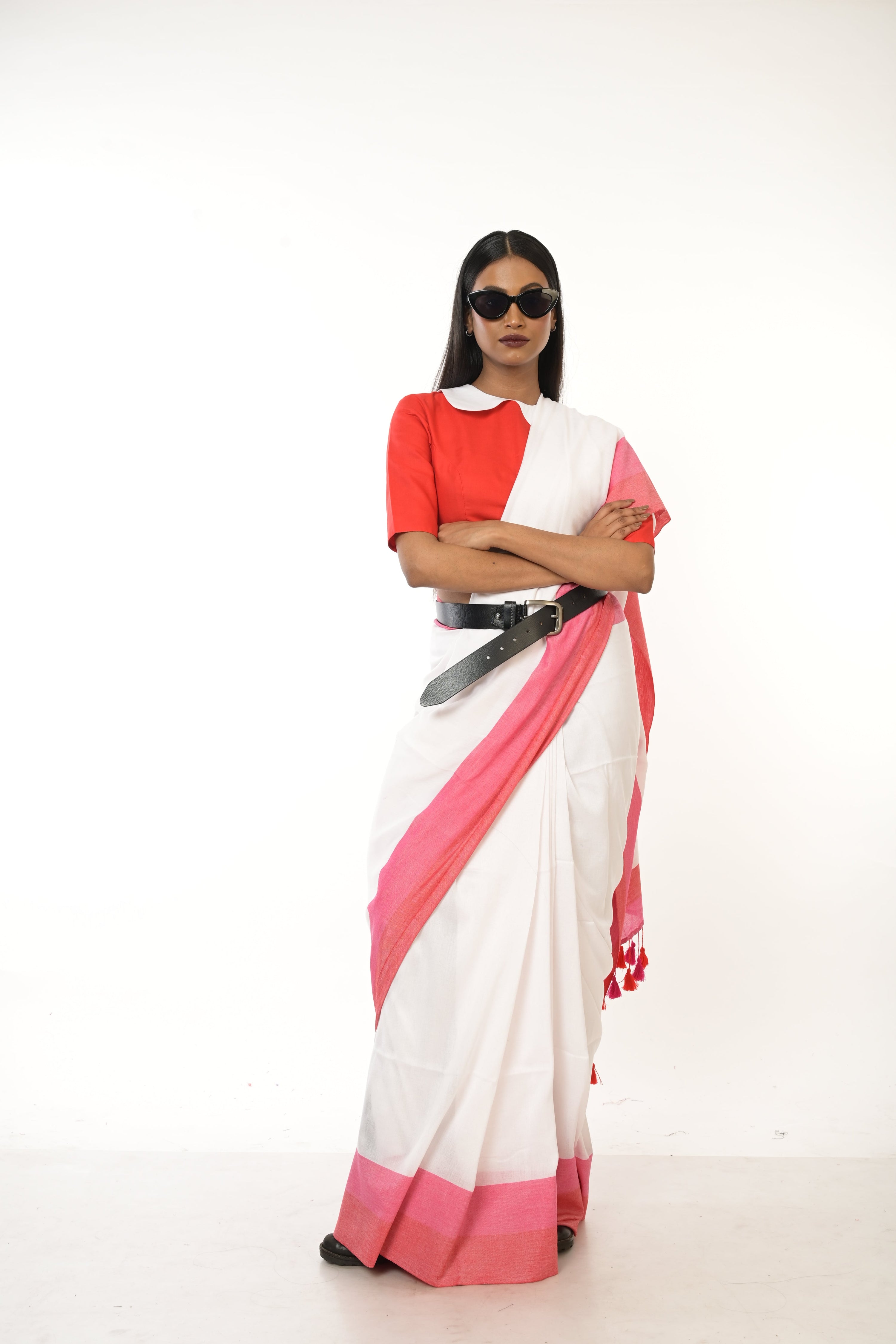 White Radiance I White Handloom Acrylic Cotton Saree with Red and Pink Border