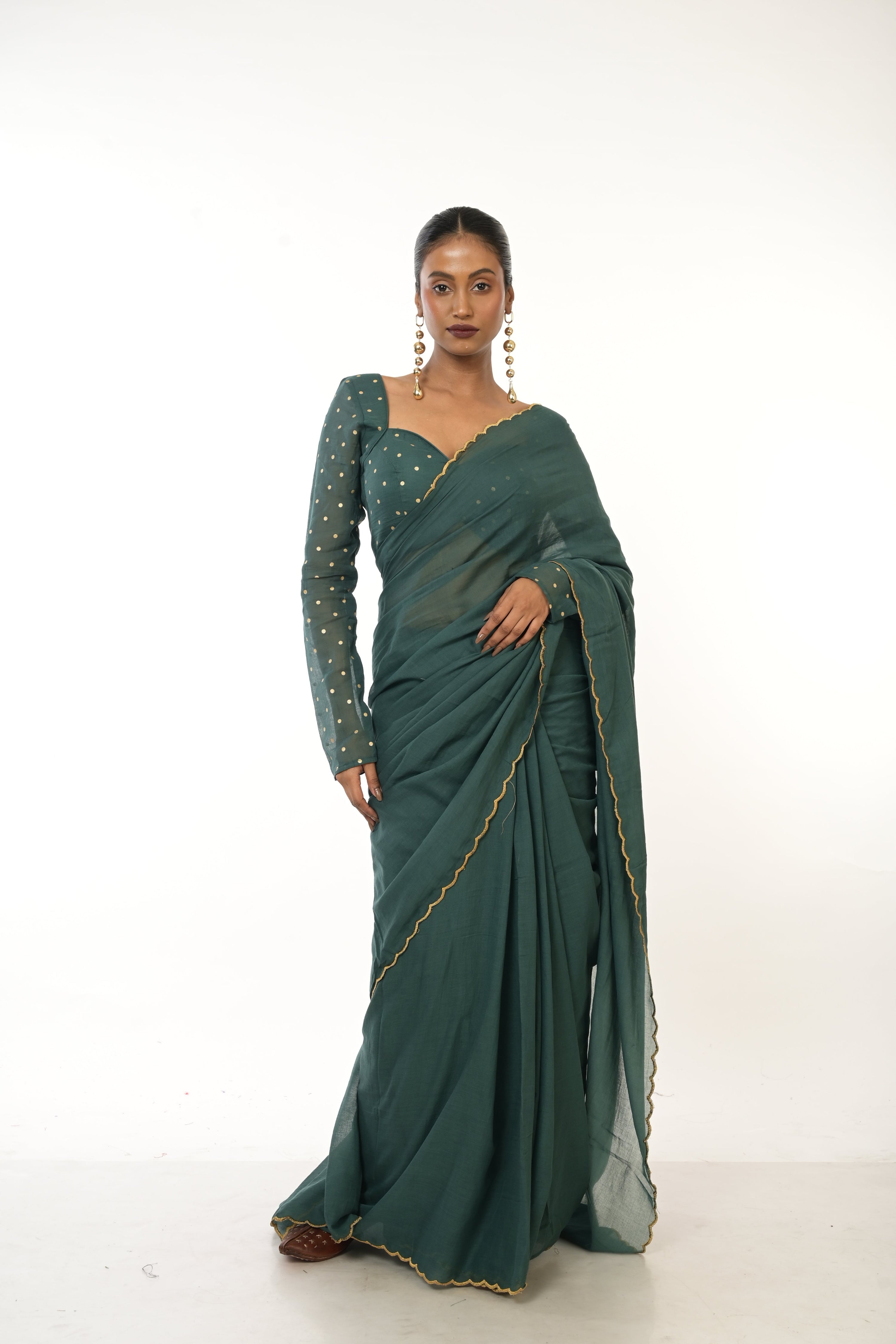 Evergreen Elegance I Bottle Green Handloom Mul Cotton Saree with Golden Scalloped Border