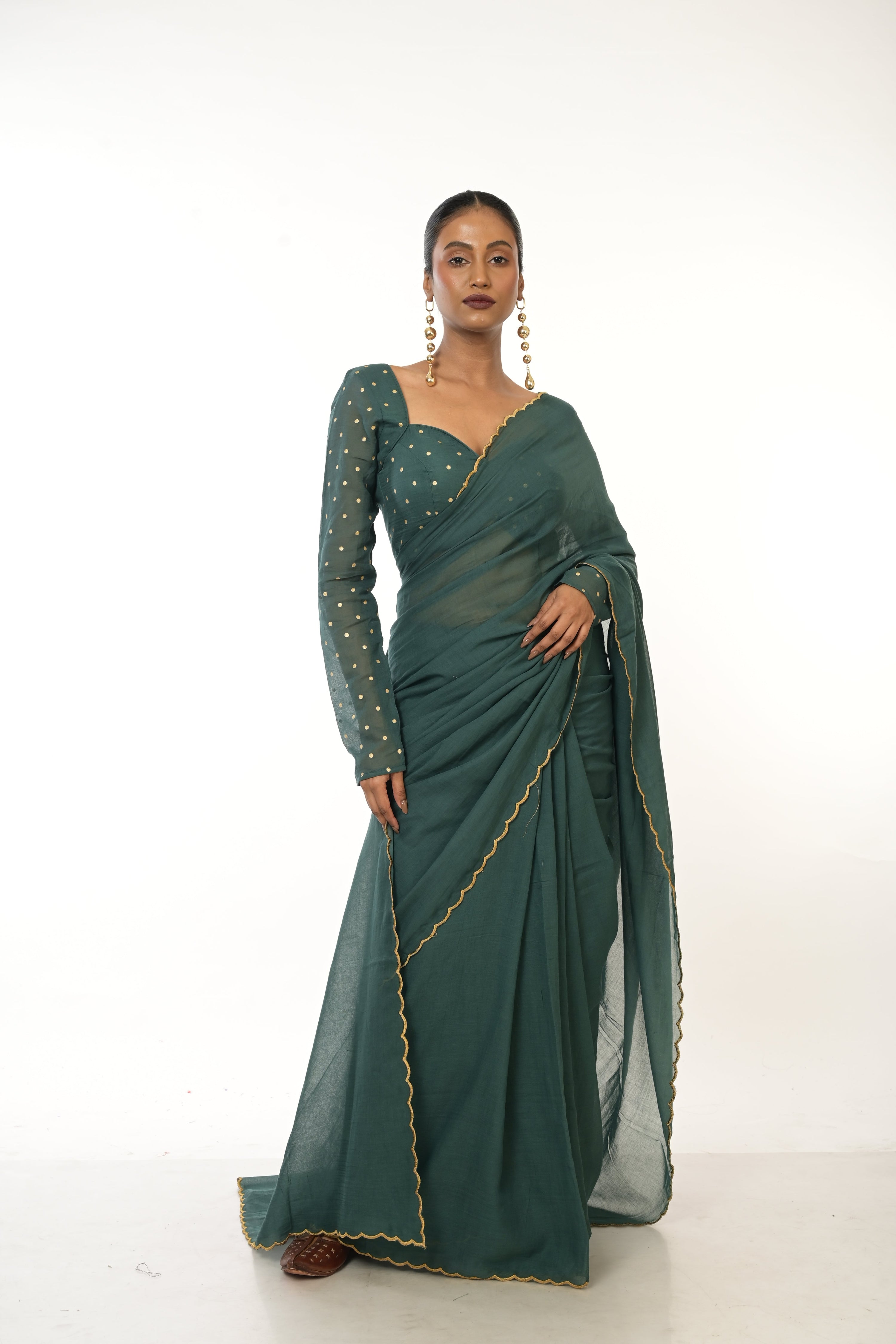 Evergreen Elegance I Bottle Green Handloom Mul Cotton Saree with Golden Scalloped Border