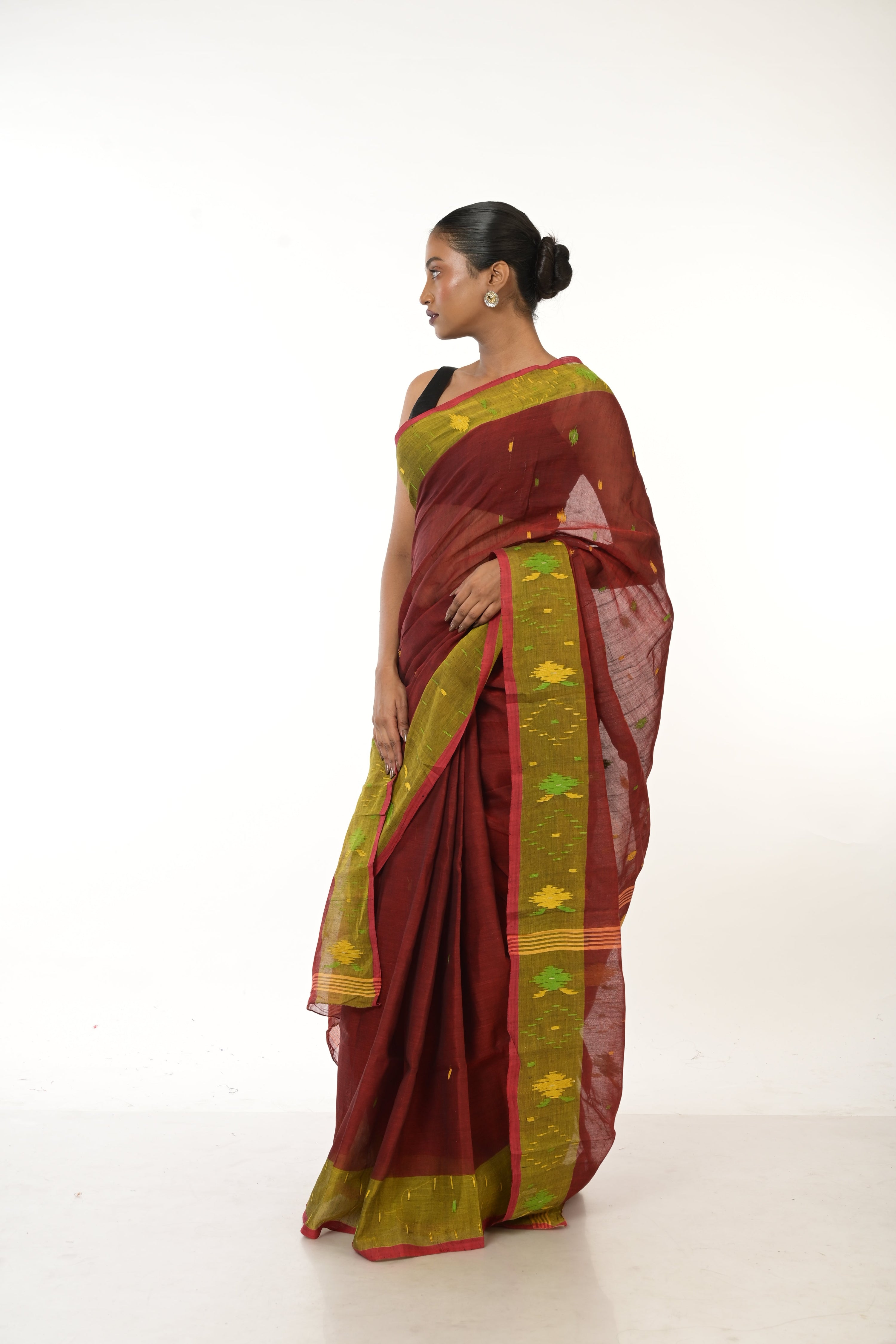 Raag Baageshri I Maroon Handwonen Cotton Jamdani Saree