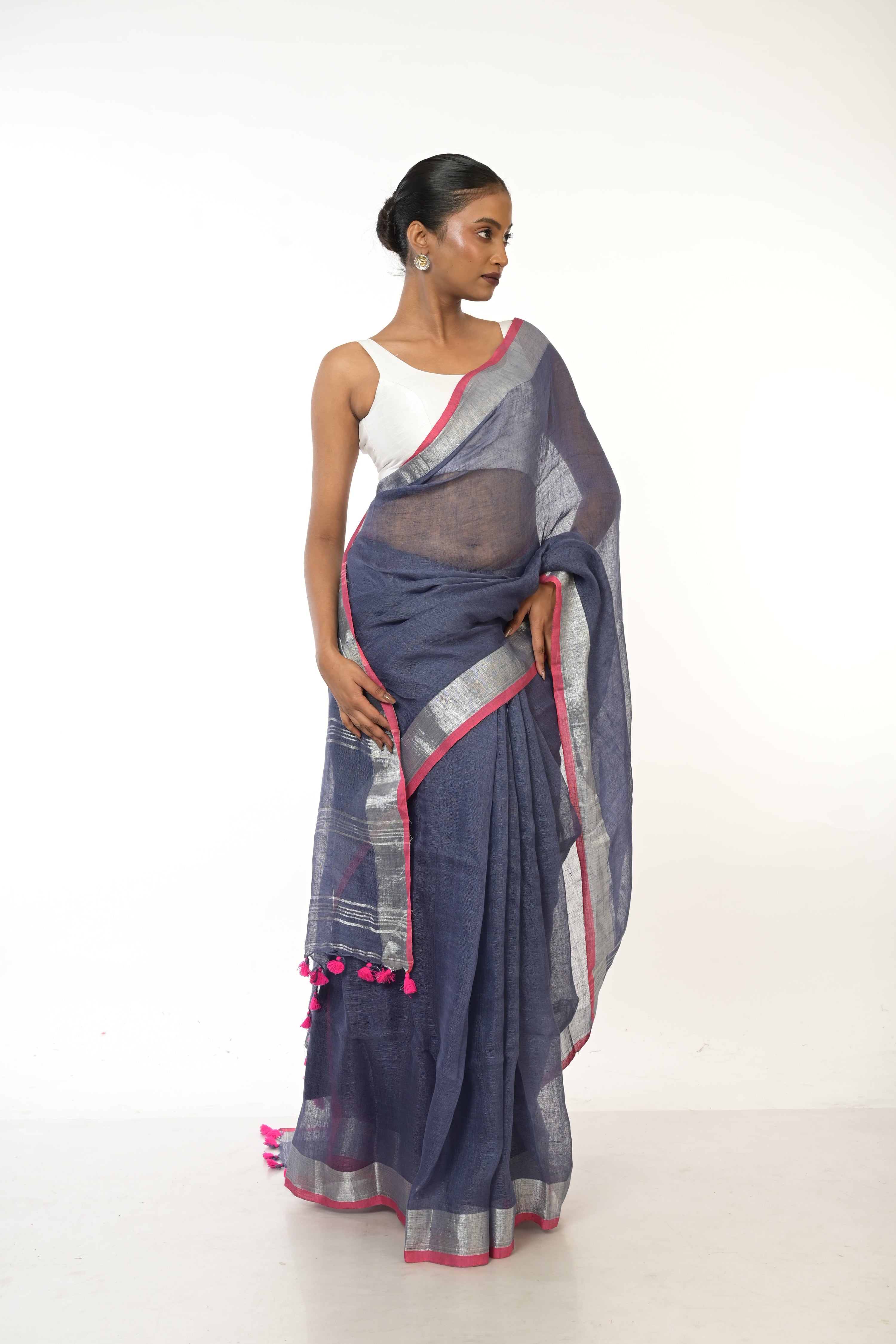 Jaamuni Leher I Handwoven Purple Linen Saree with Silver and pink border