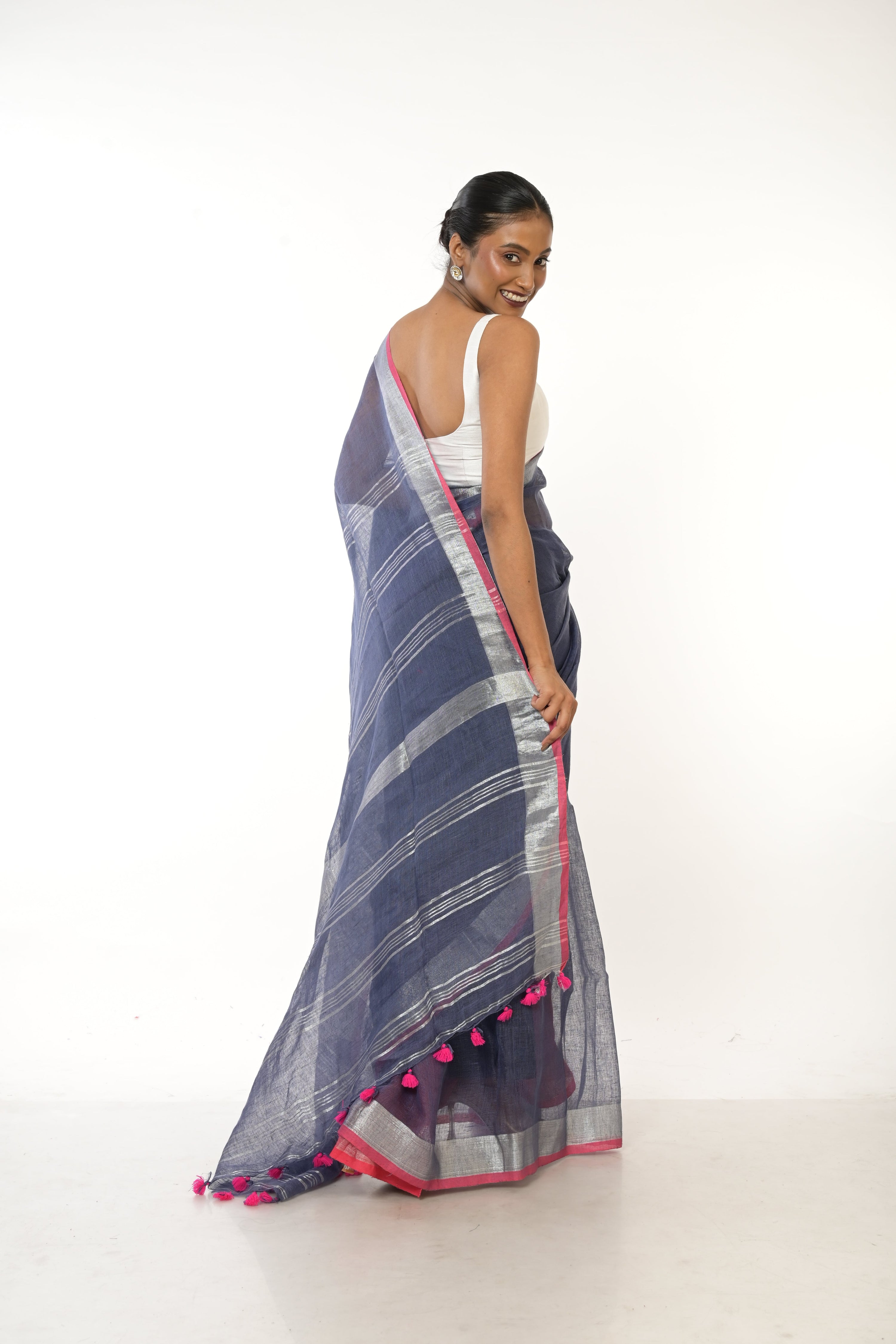 Jaamuni Leher I Handwoven Purple Linen Saree with Silver and pink border