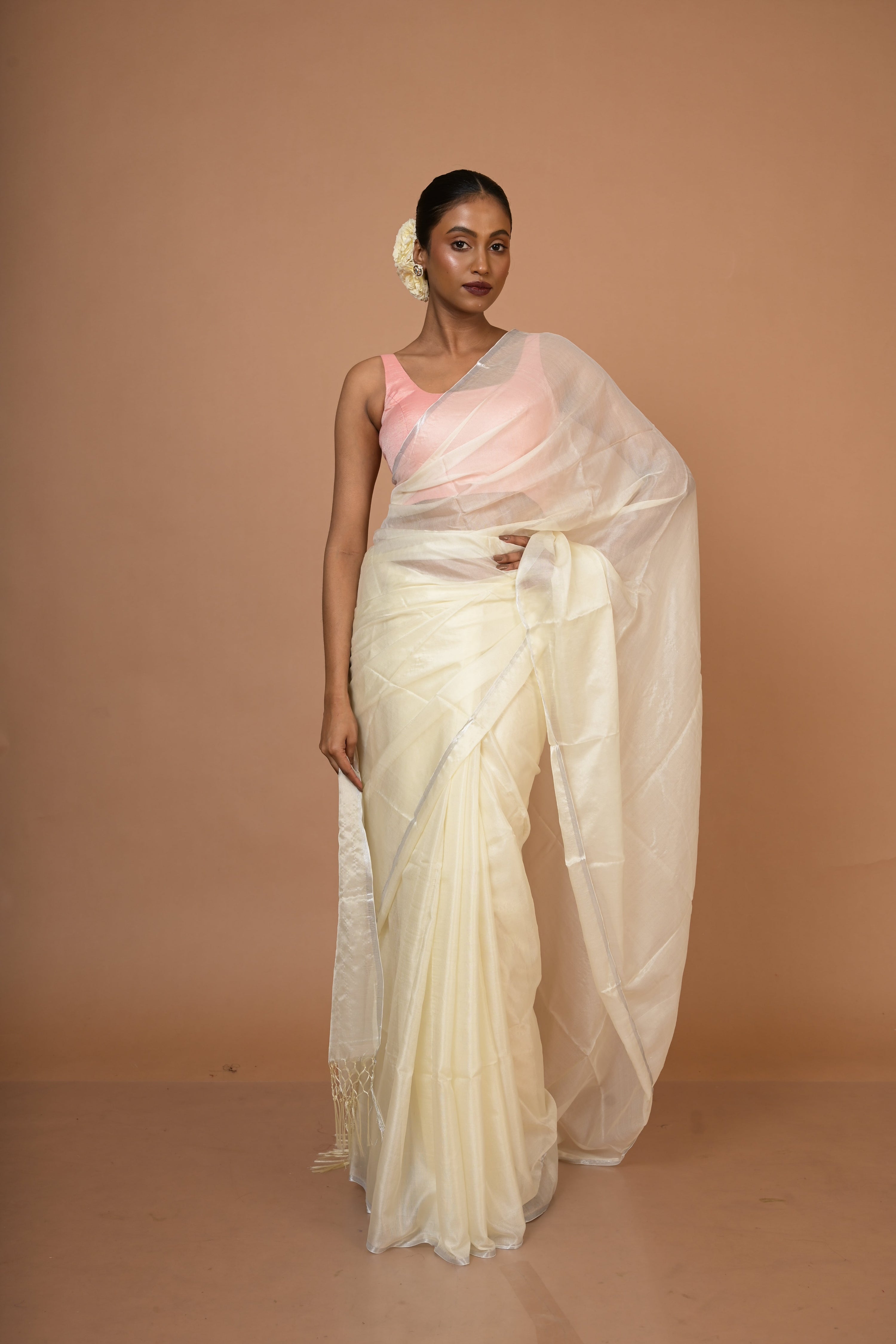 Chaand Mahal I Handwoven Off white Mulberry silk Saree